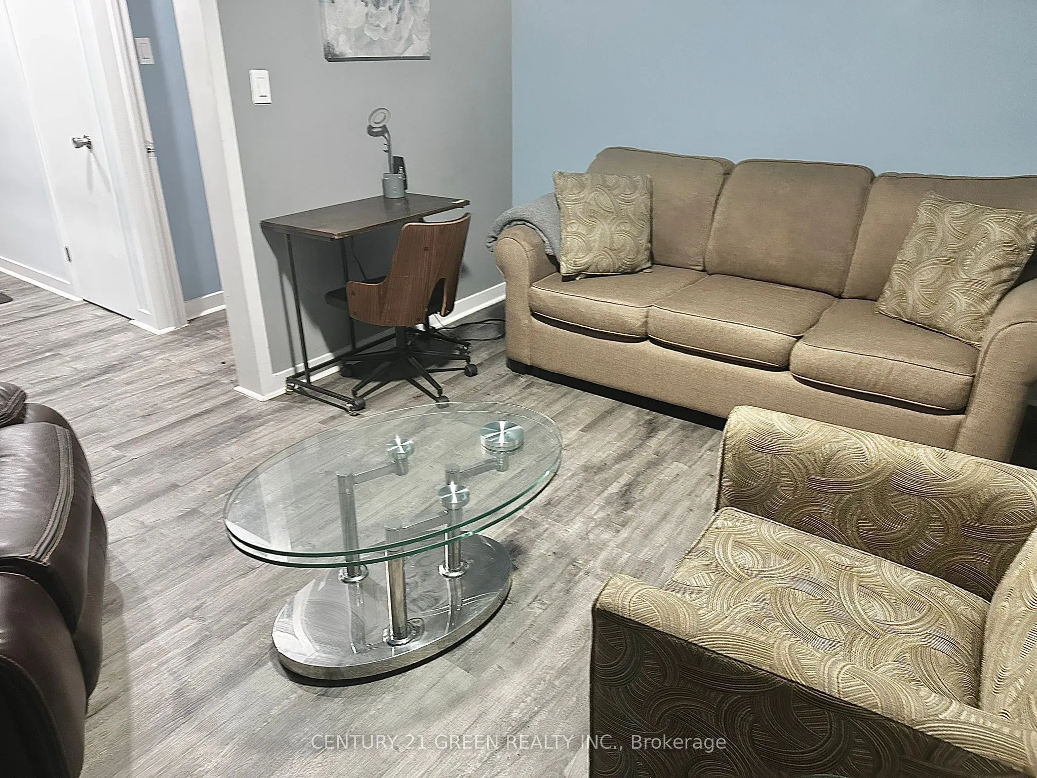 143 Haig Street, #3