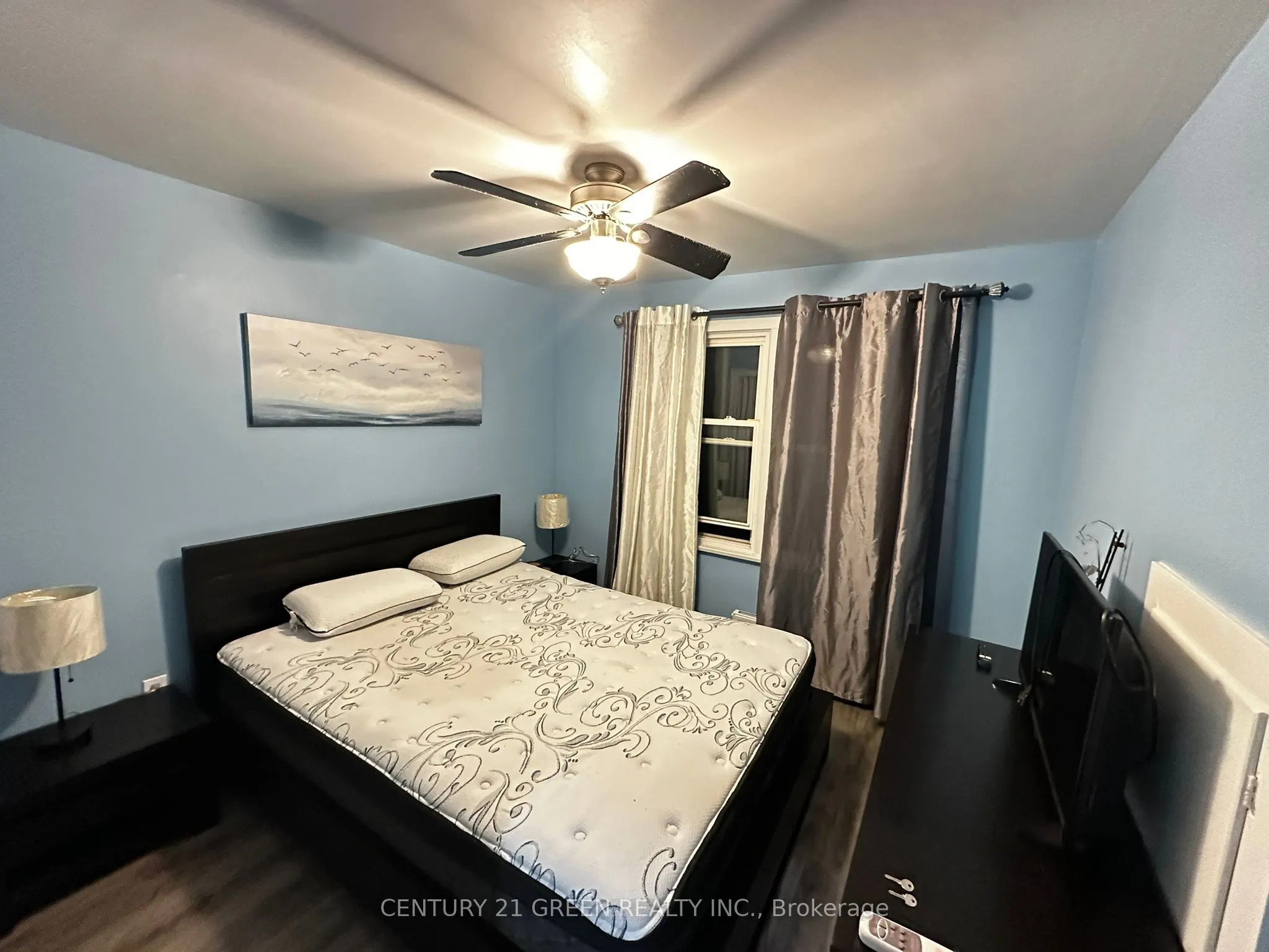 143 Haig Street, #3
