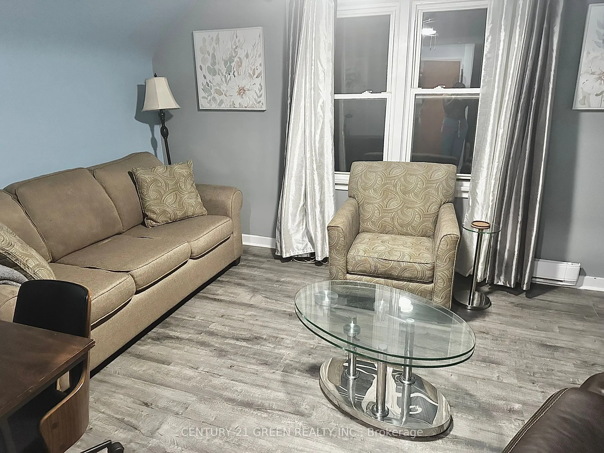 143 Haig Street, #3