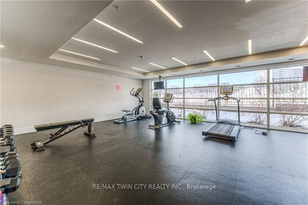 15 Prince Albert Boulevard, #210