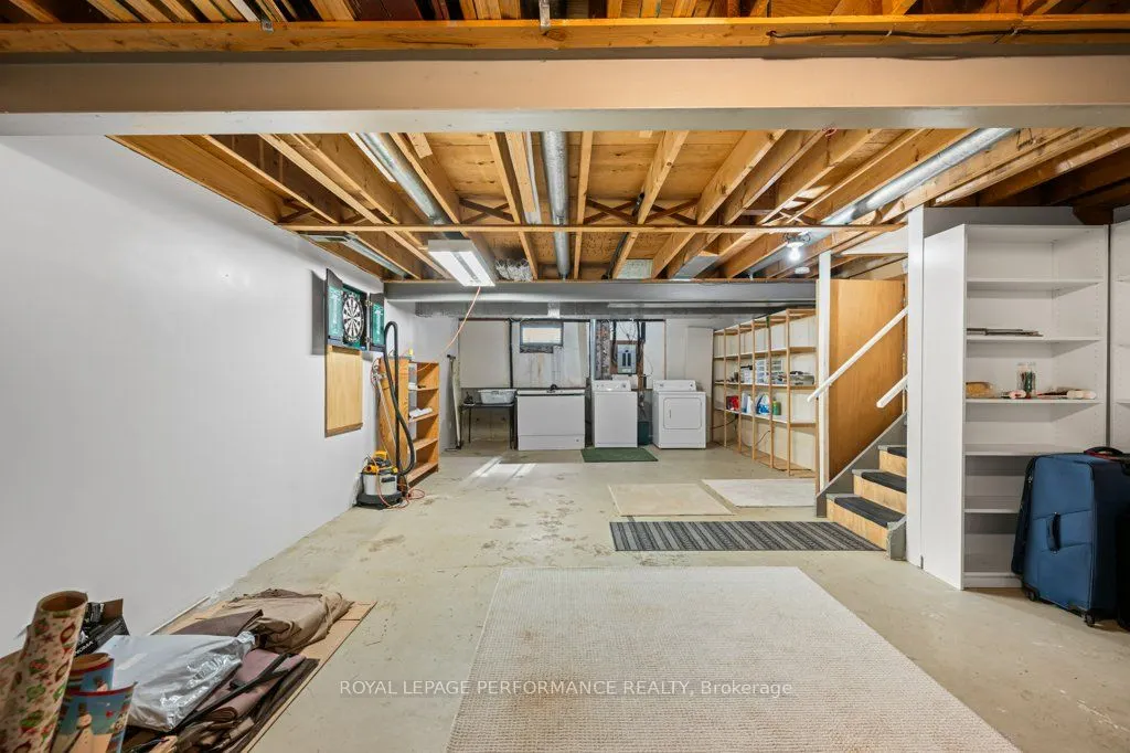 1777 Calumet Lane