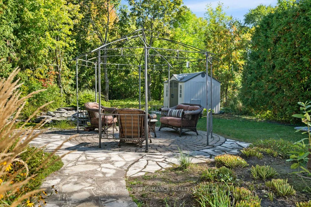1777 Calumet Lane