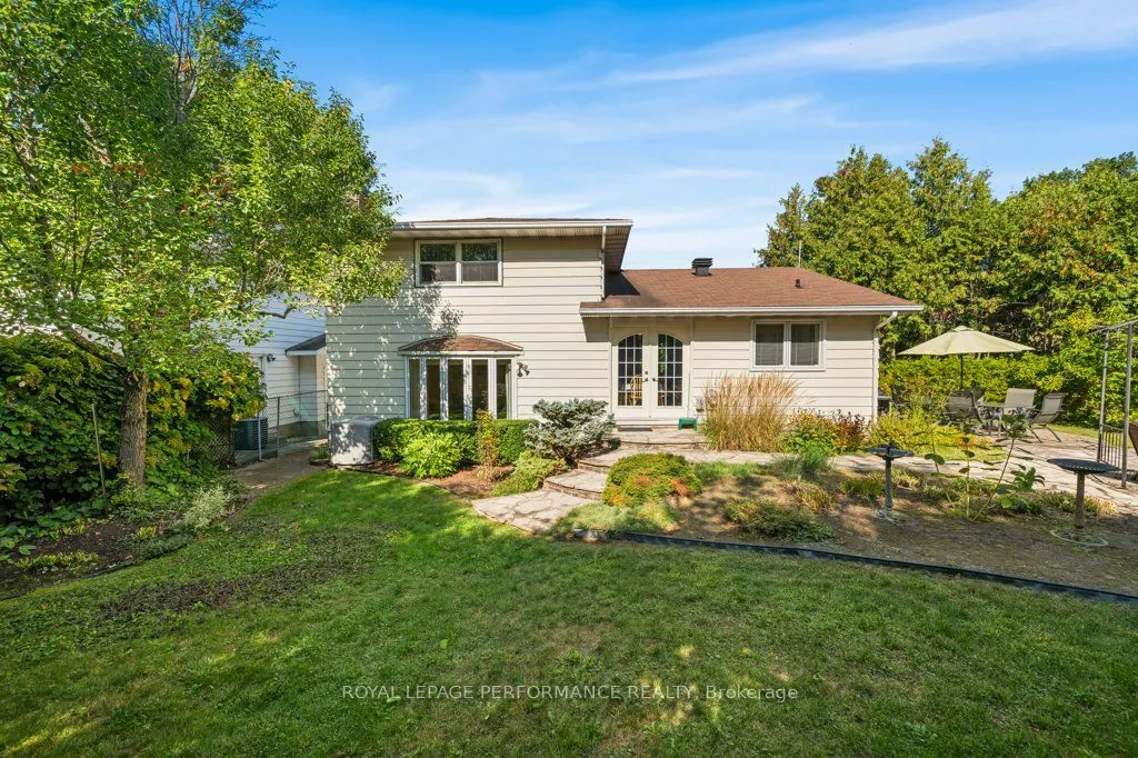 1777 Calumet Lane