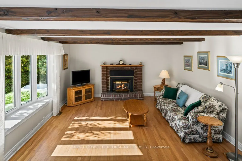 1777 Calumet Lane