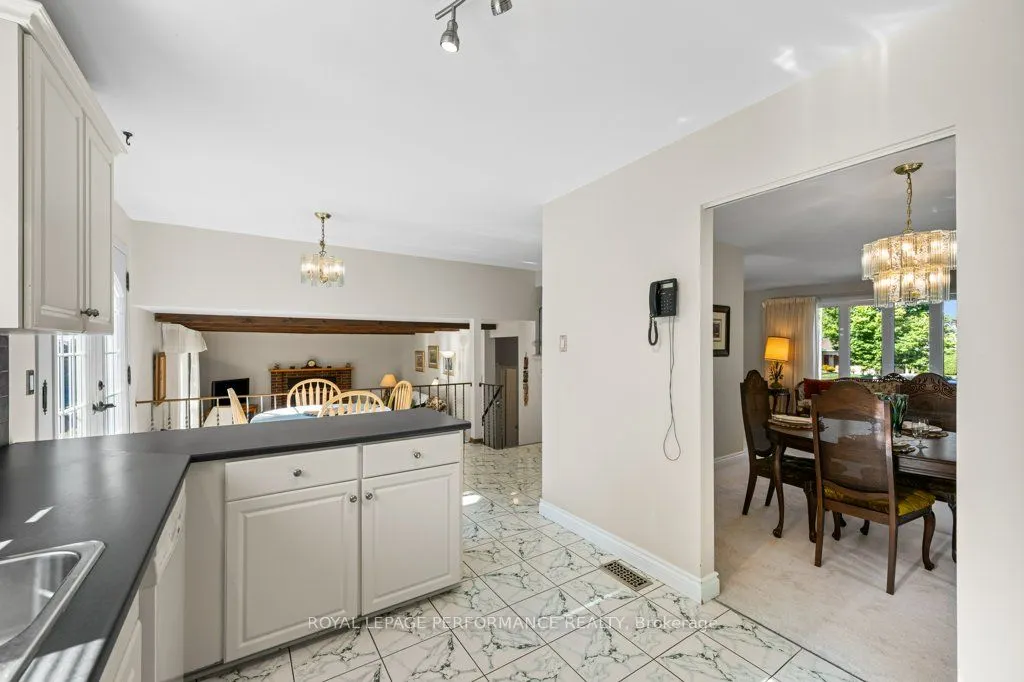 1777 Calumet Lane