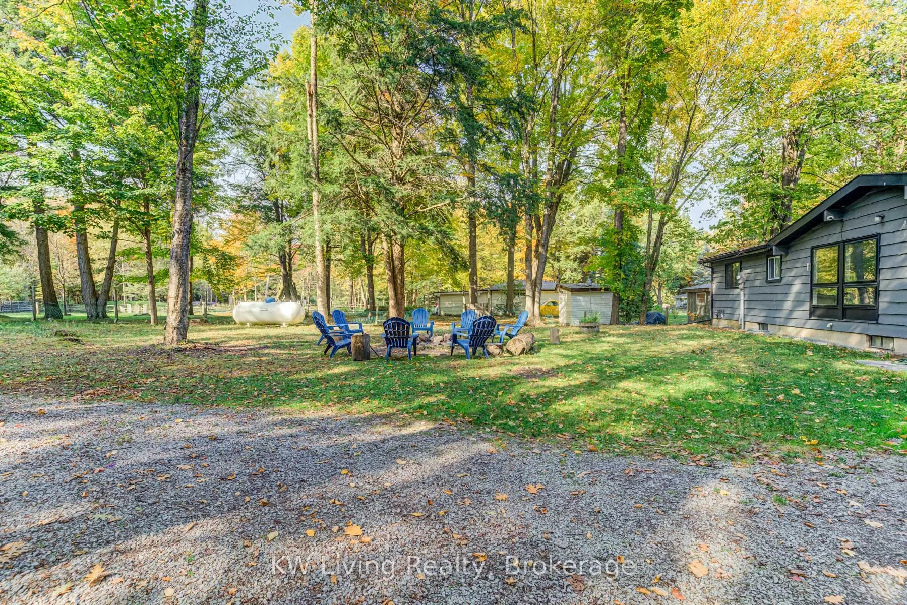 6 Cardinal Drive