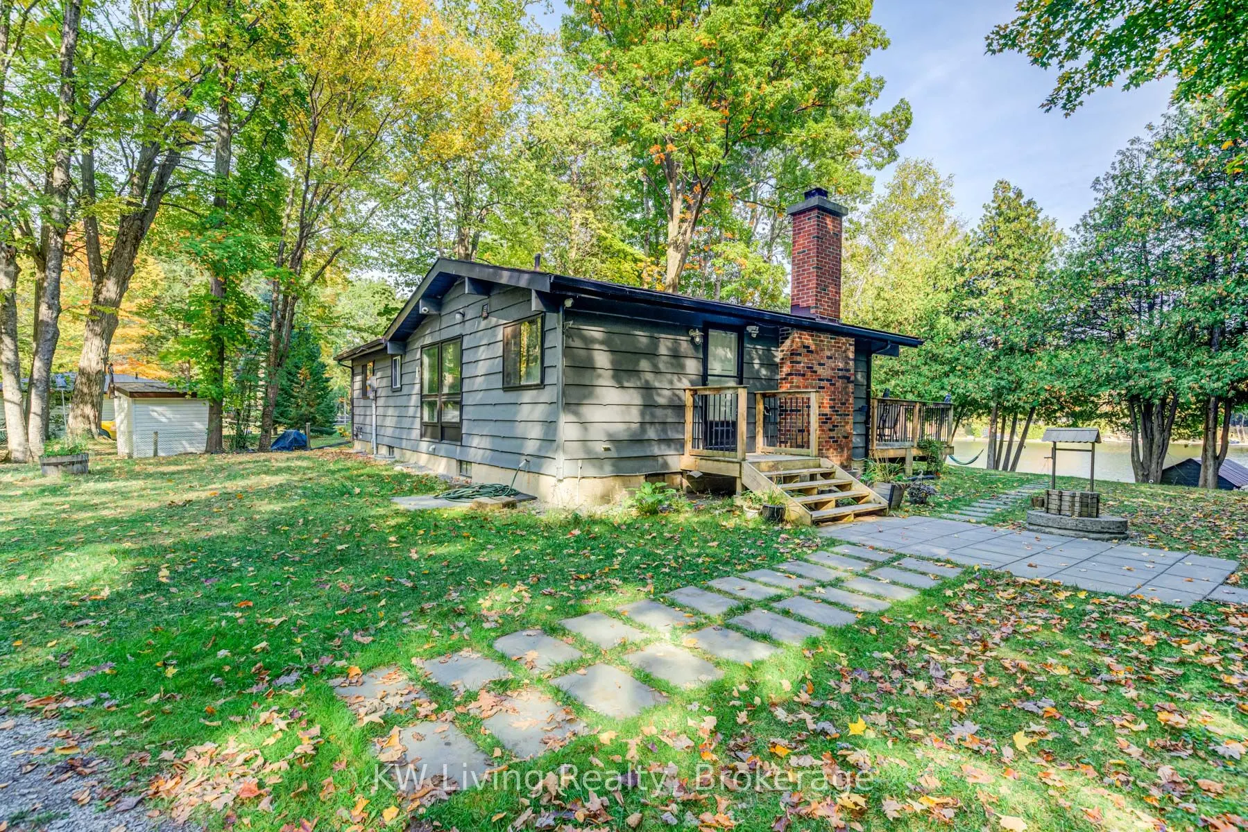 6 Cardinal Drive
