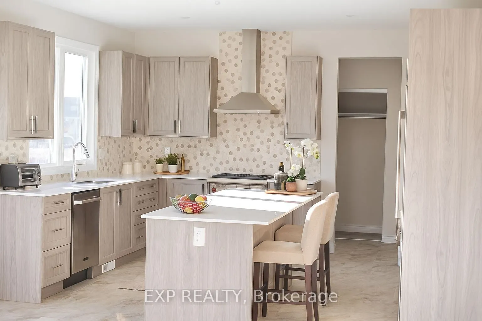 805 Anemone Mews