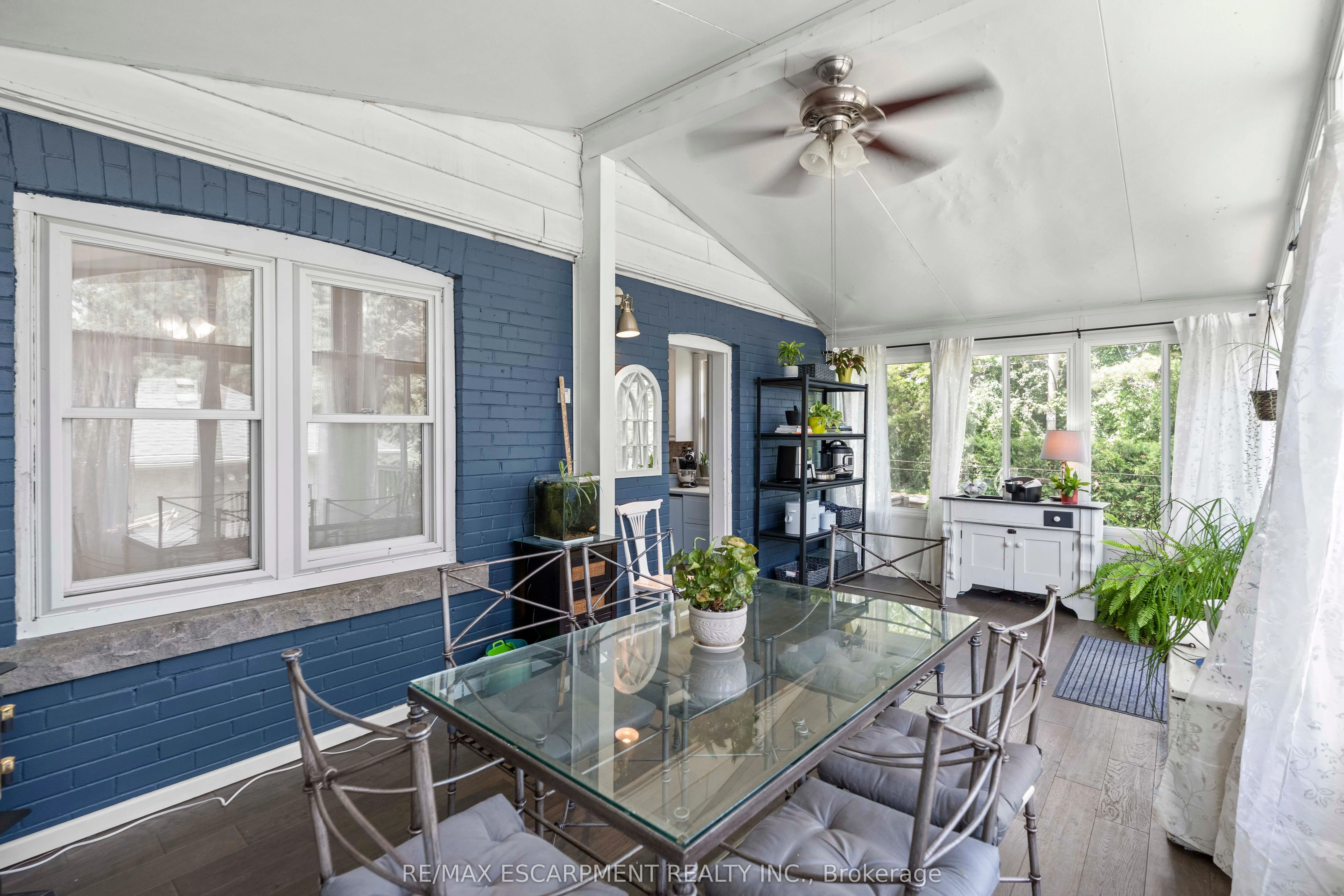 48 Franklin Avenue