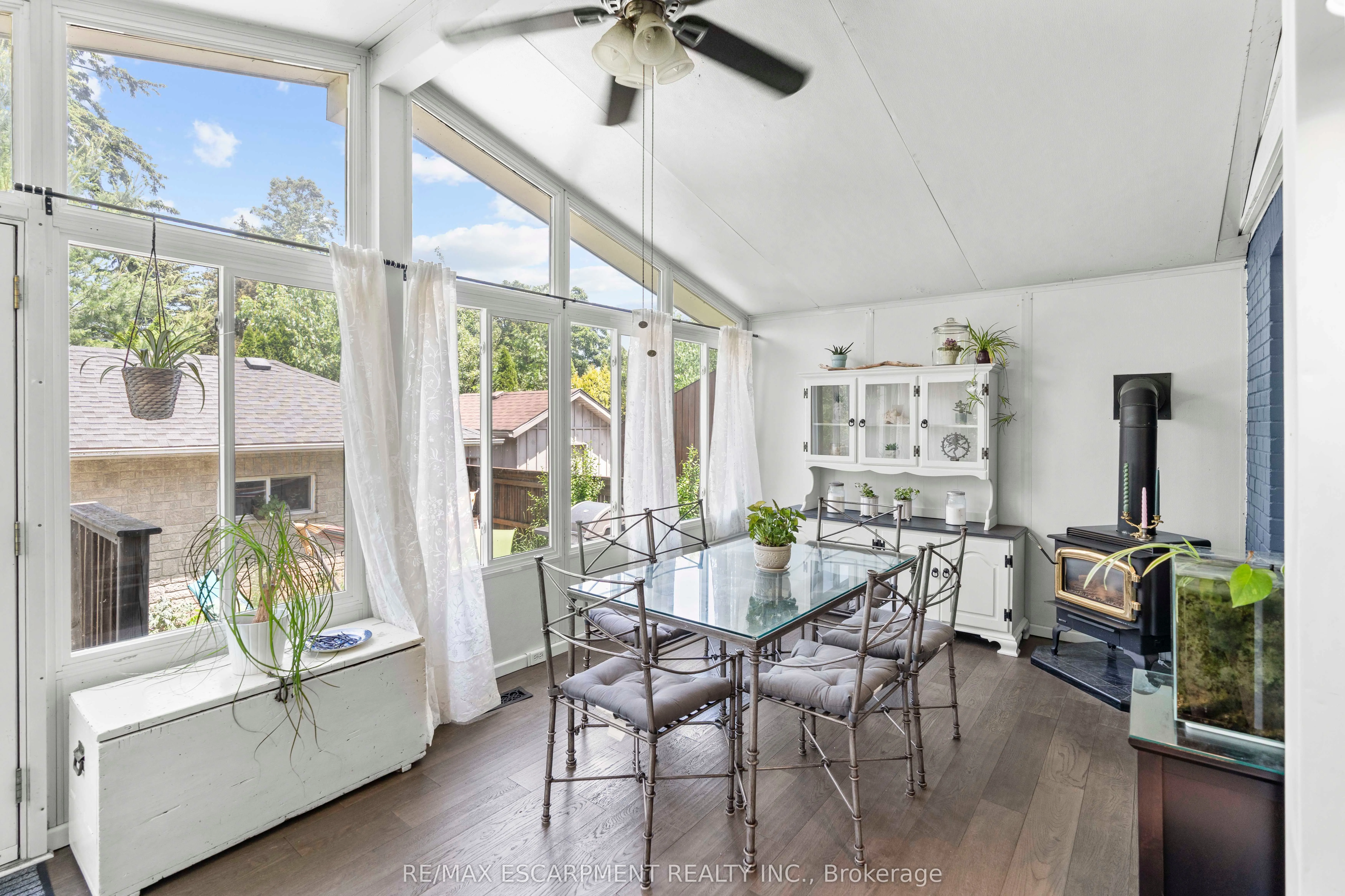 48 Franklin Avenue