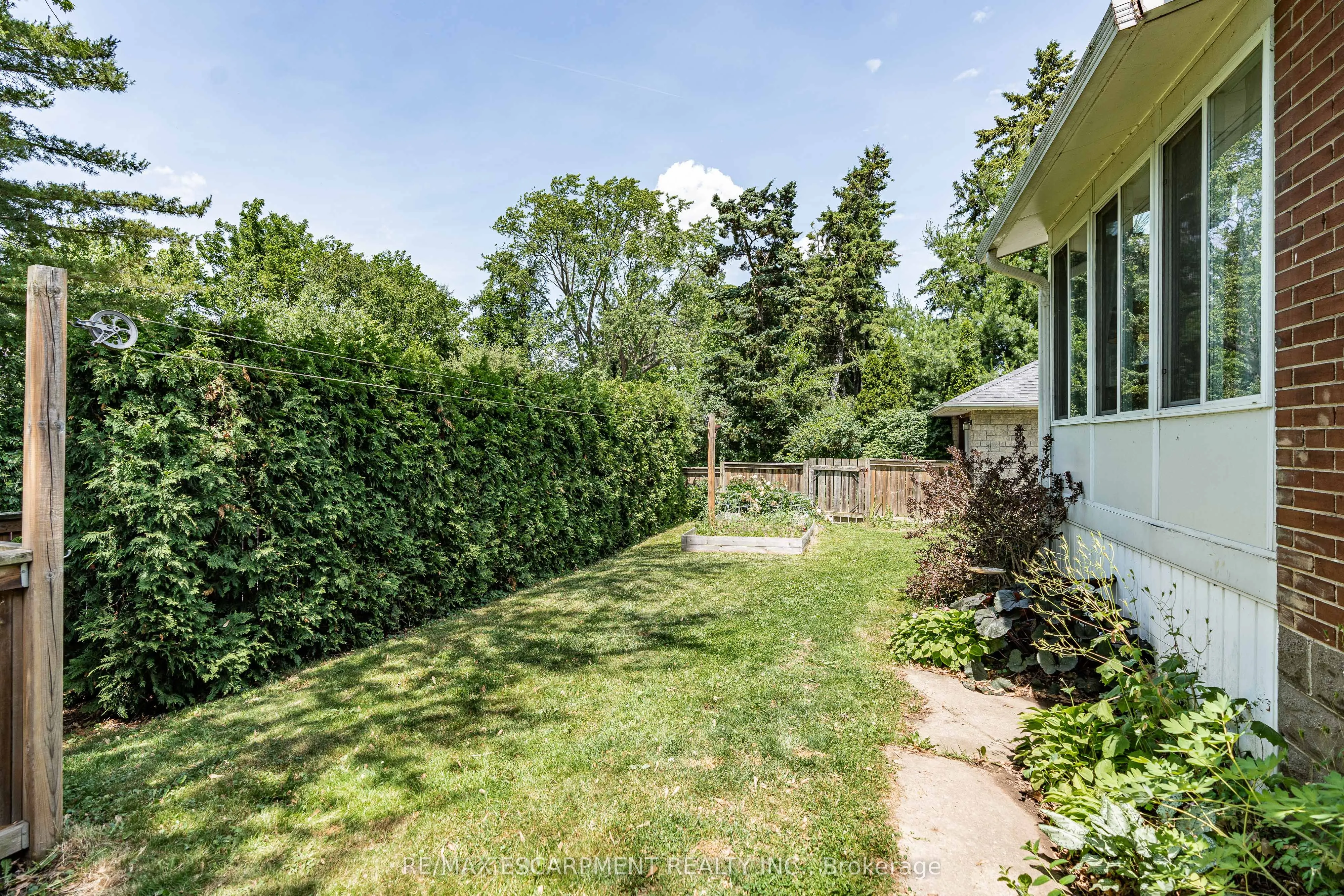 48 Franklin Avenue