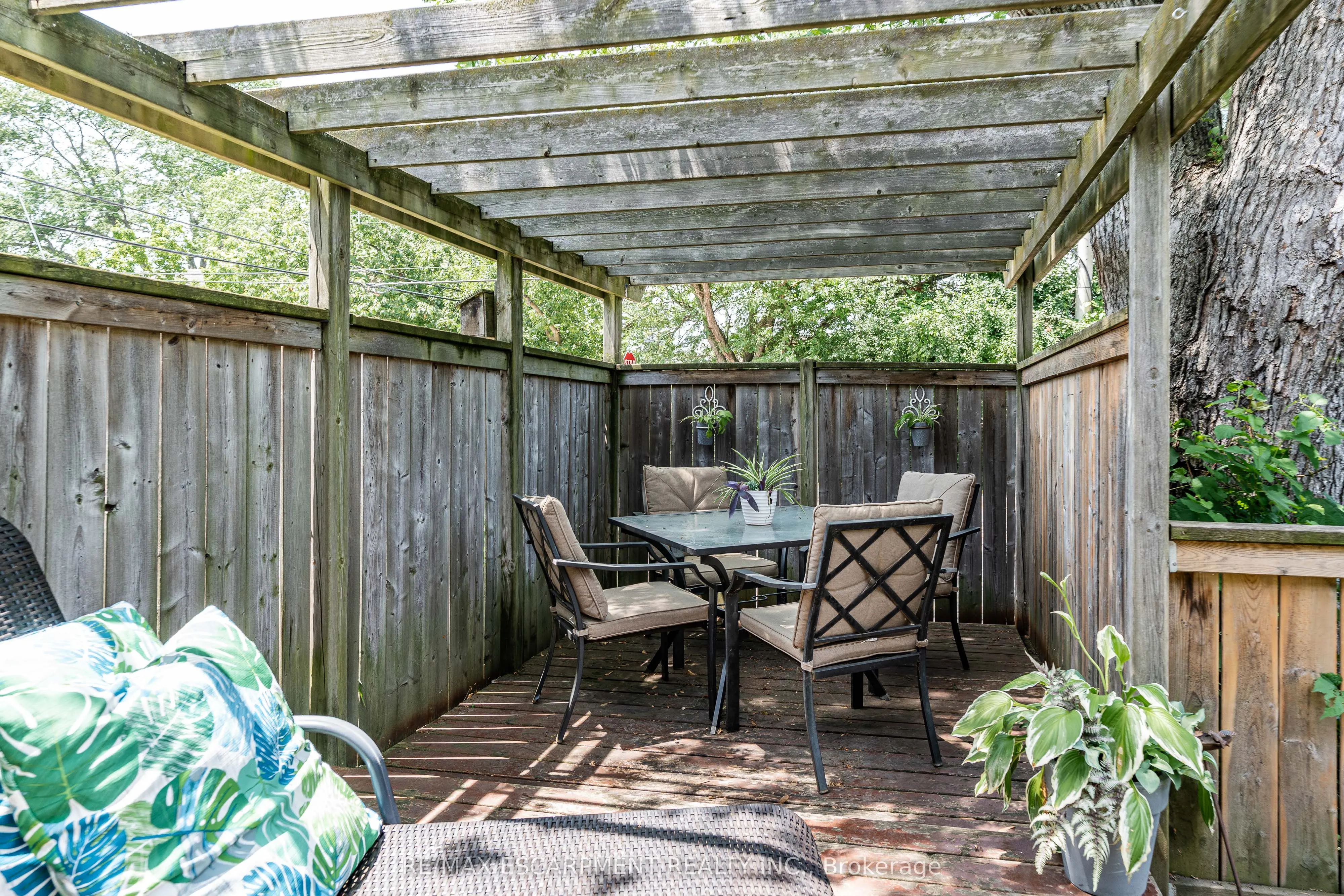 48 Franklin Avenue