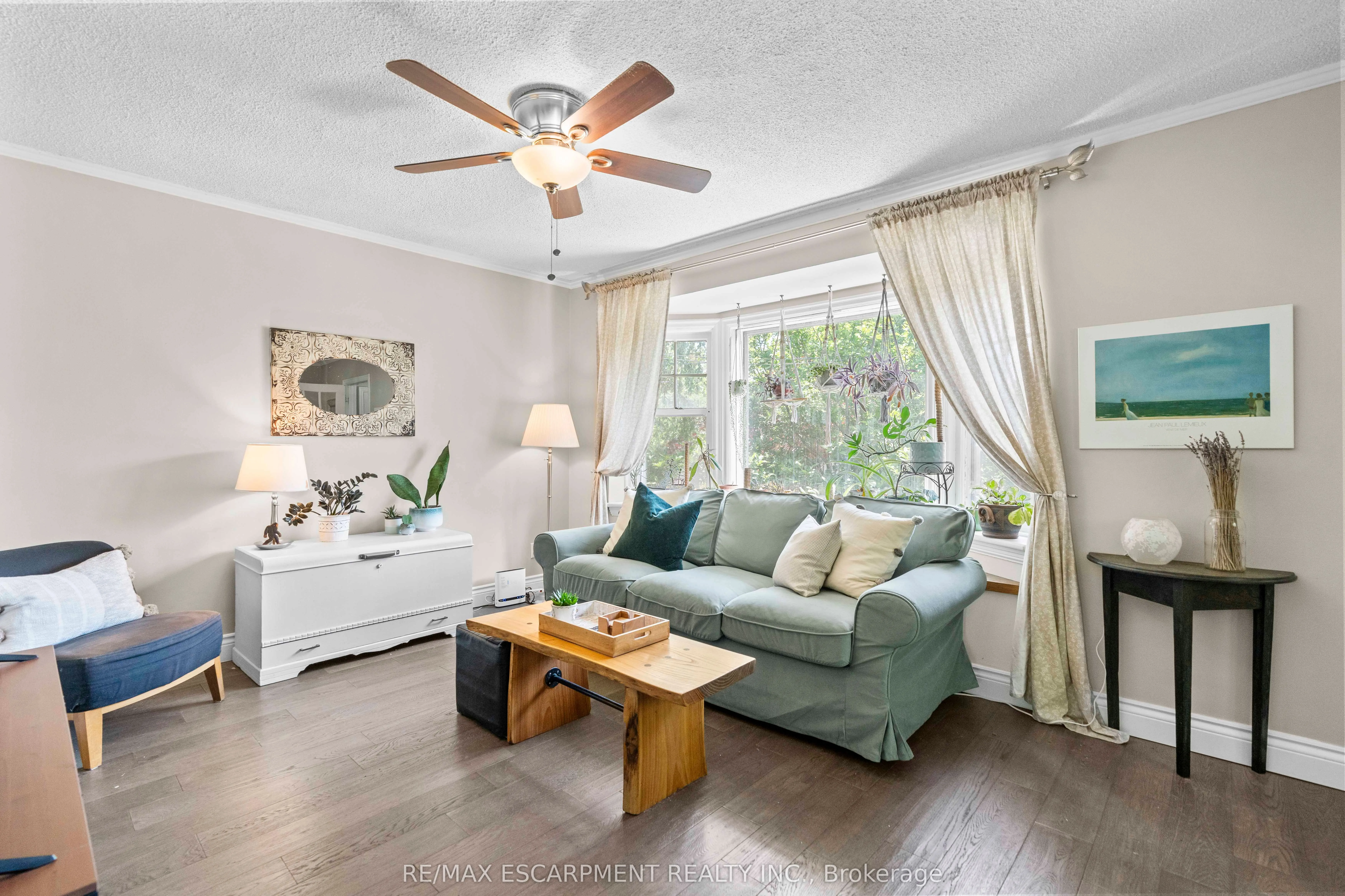 48 Franklin Avenue