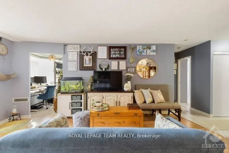 1025 Grenon Avenue, #1101