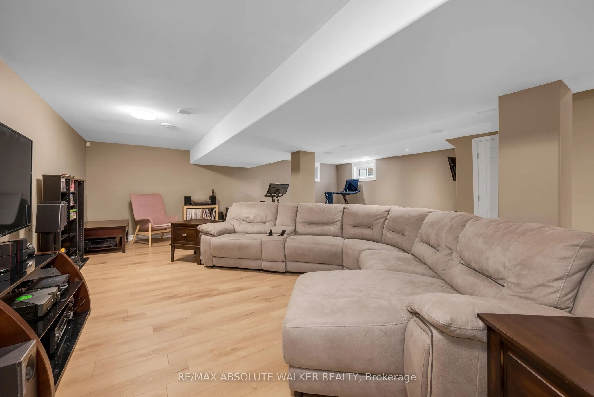1010 Kirkwood Avenue