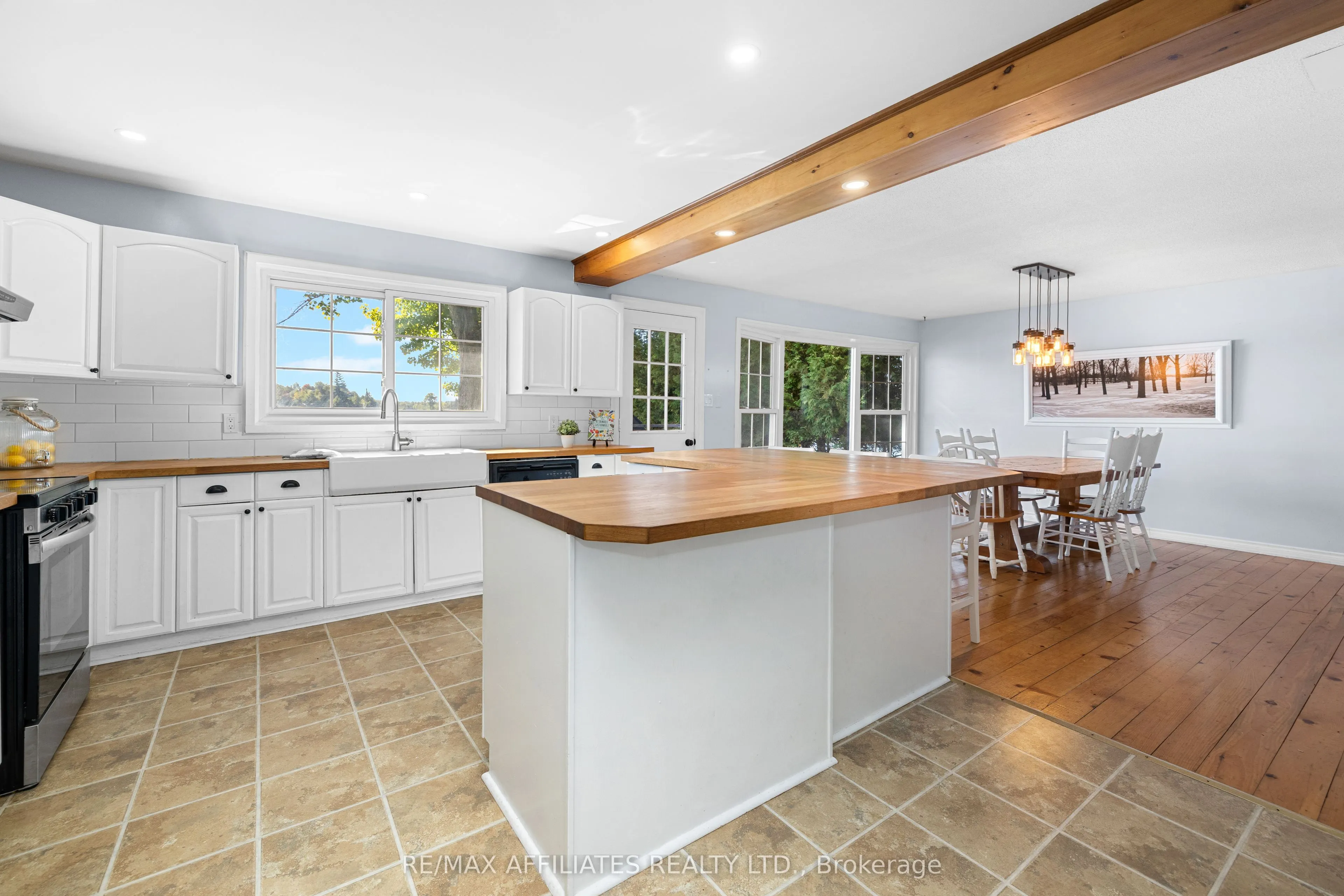 363 Hardwood Ridge Road