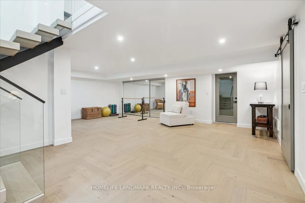 114 Reding Road
