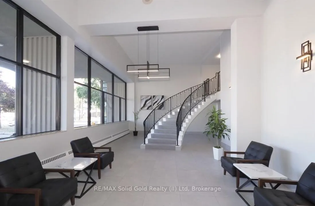 24 Midland Drive, #405