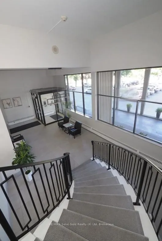 24 Midland Drive, #405