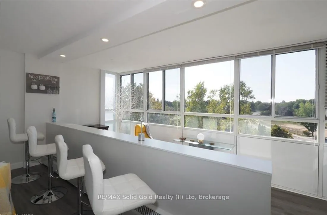 24 Midland Drive, #405