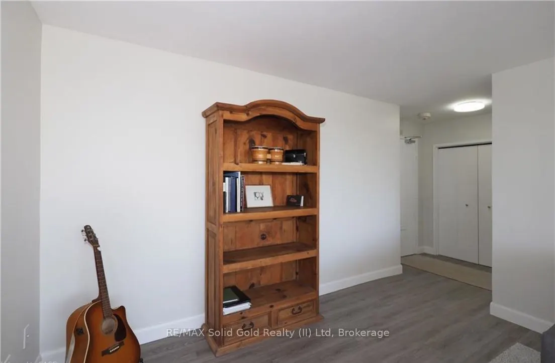 24 Midland Drive, #405