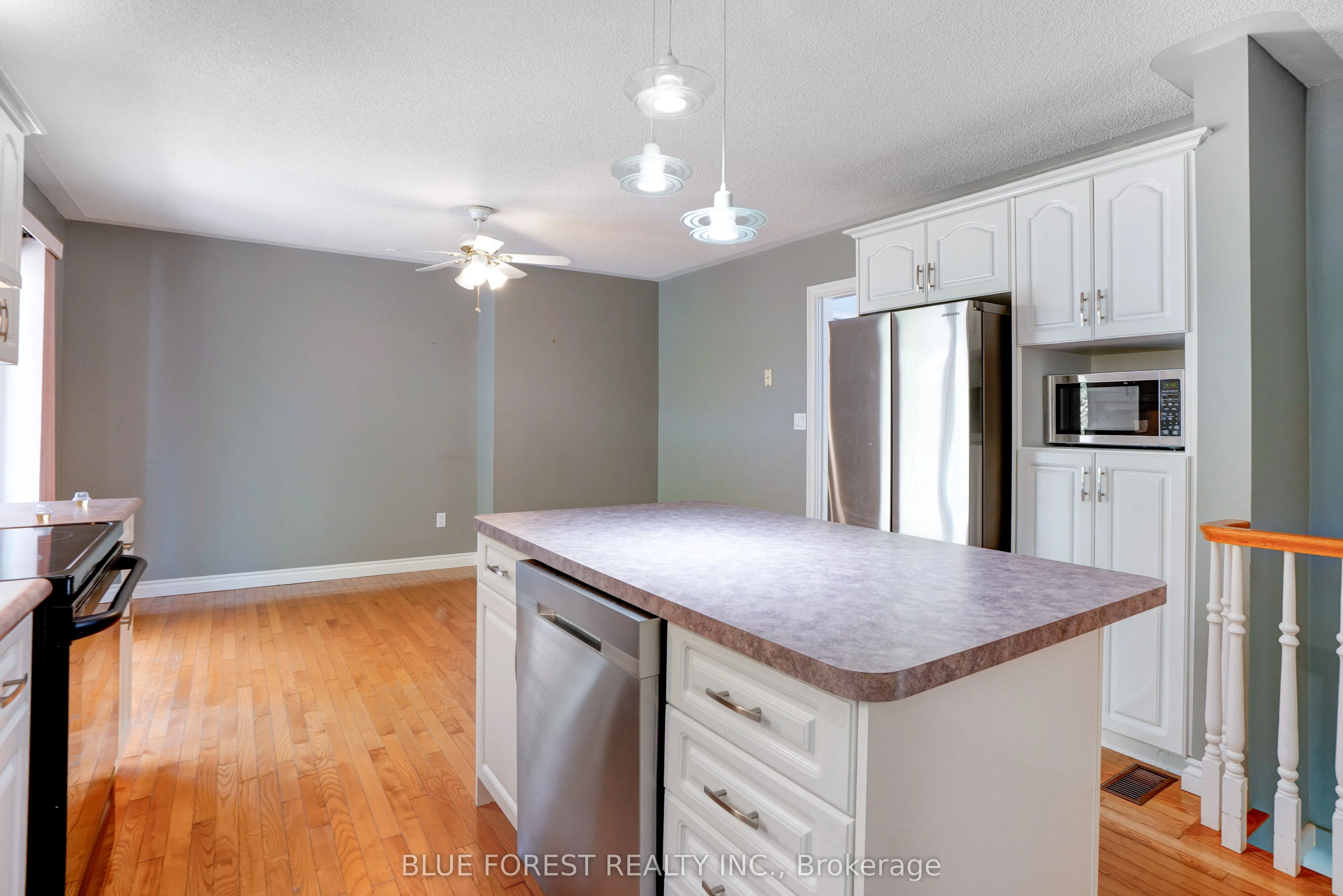 151 GRAHAM Road