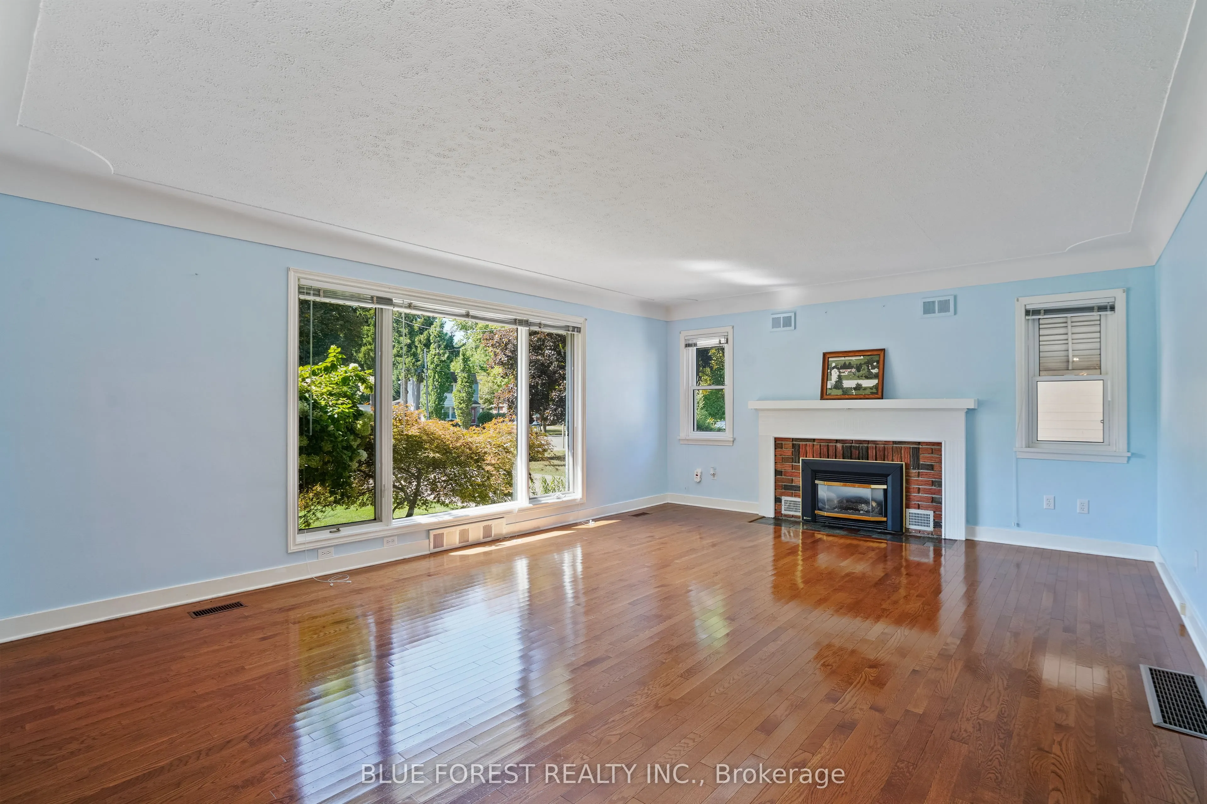 151 GRAHAM Road