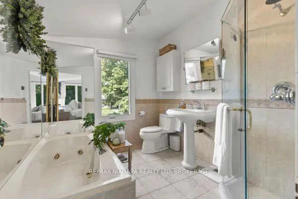 10 Marwood Circle