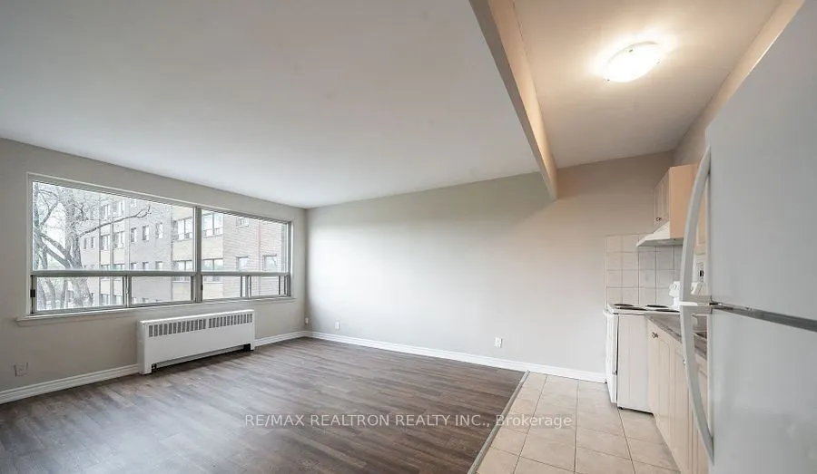 468 Ottawa Street, #222C