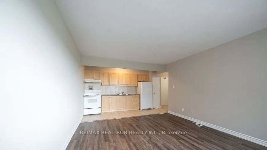 468 Ottawa Street, #335C