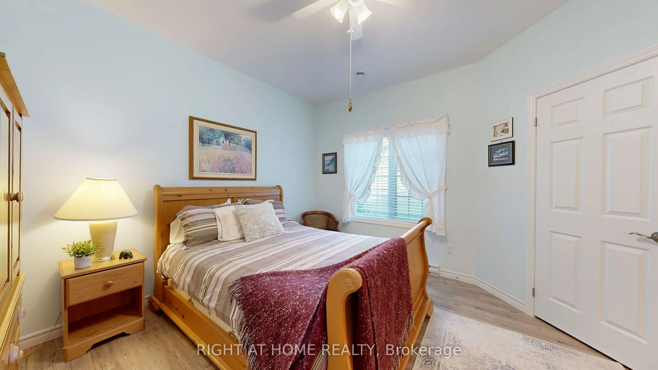 295 Densmore Road, #402