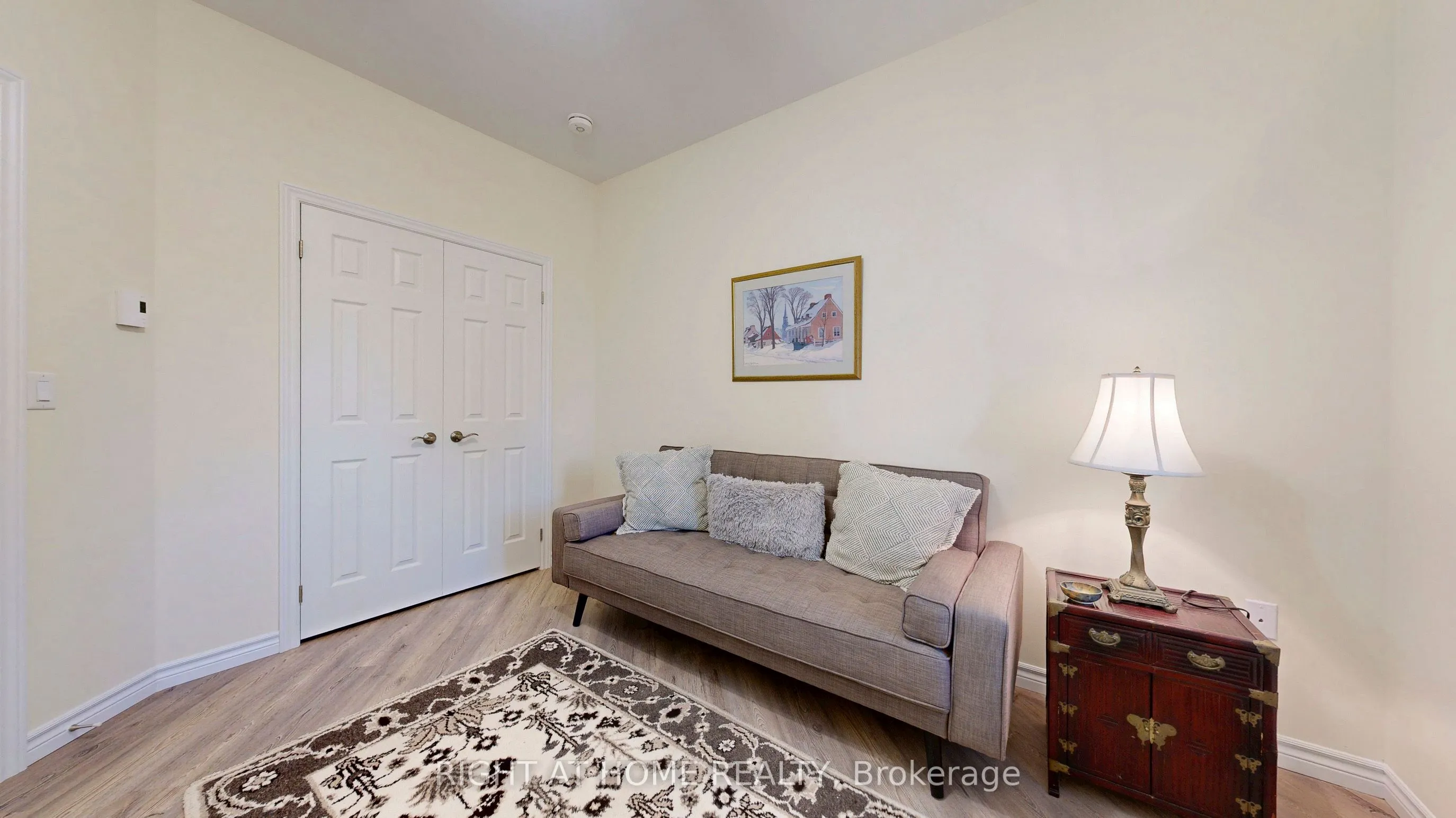 295 Densmore Road, #402