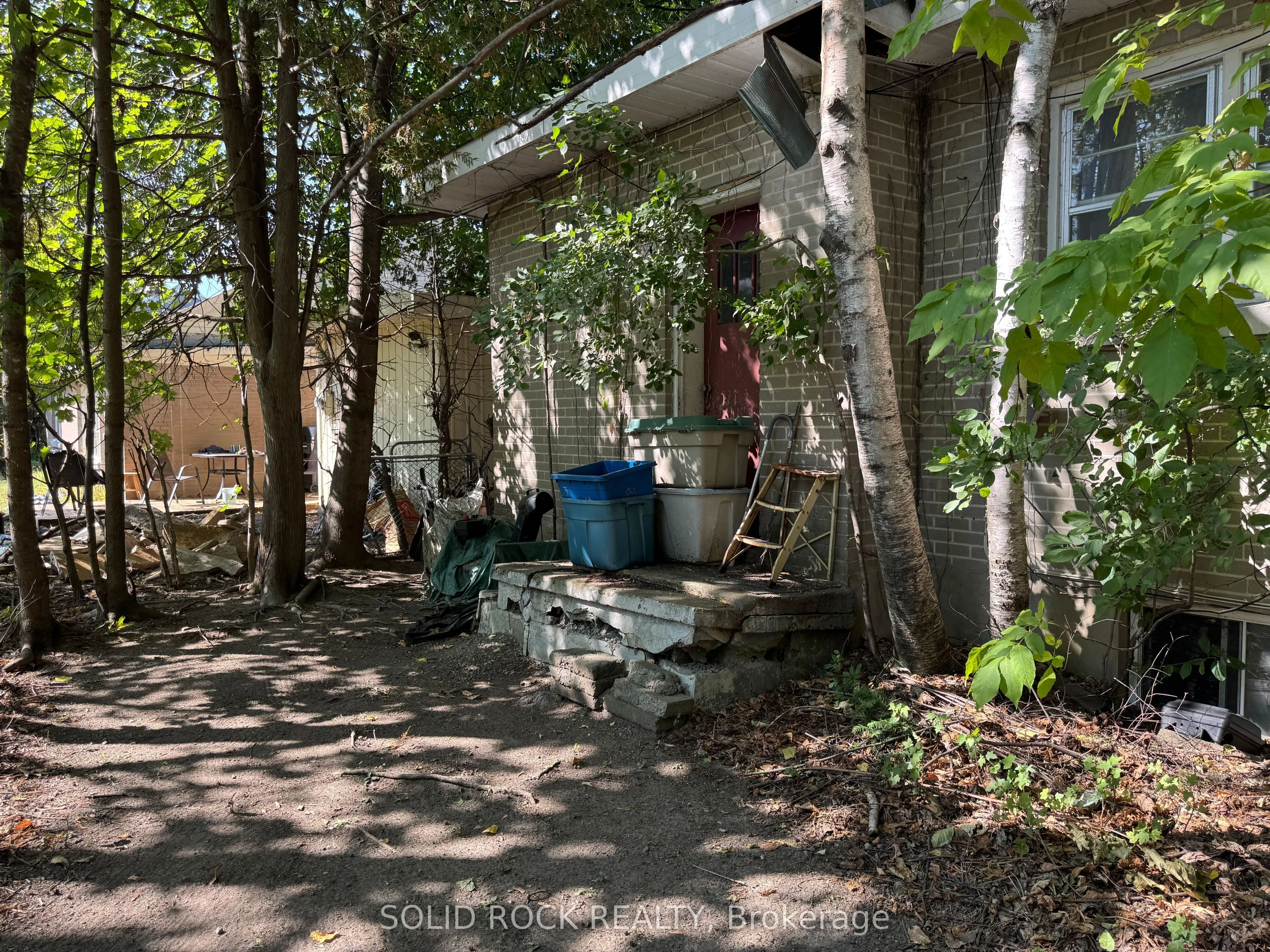 244 Smyth Road