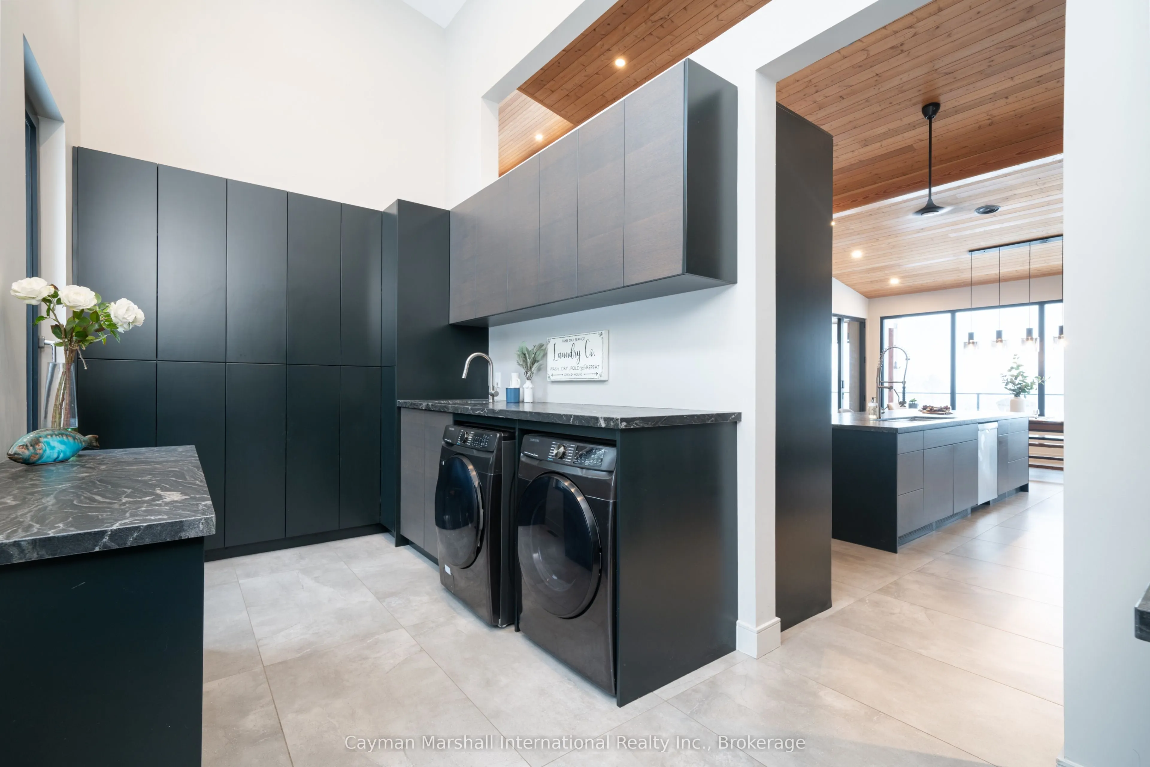 47B George Hunt Memorial Drive W