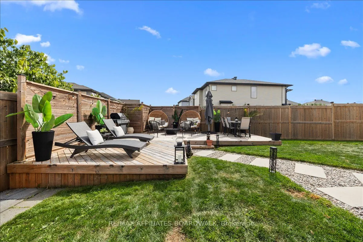 525 Dressage Avenue