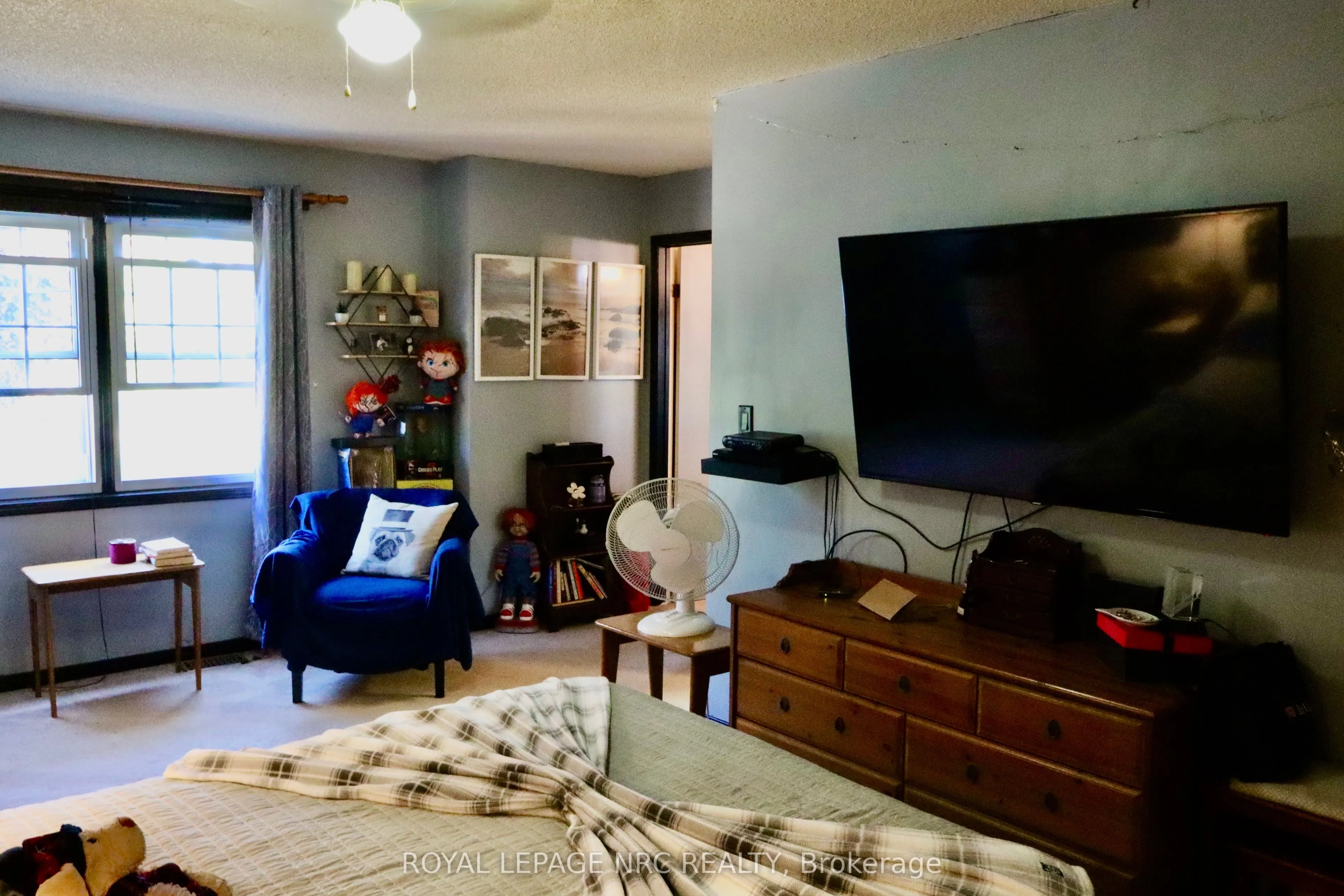 6164 Crimson Drive