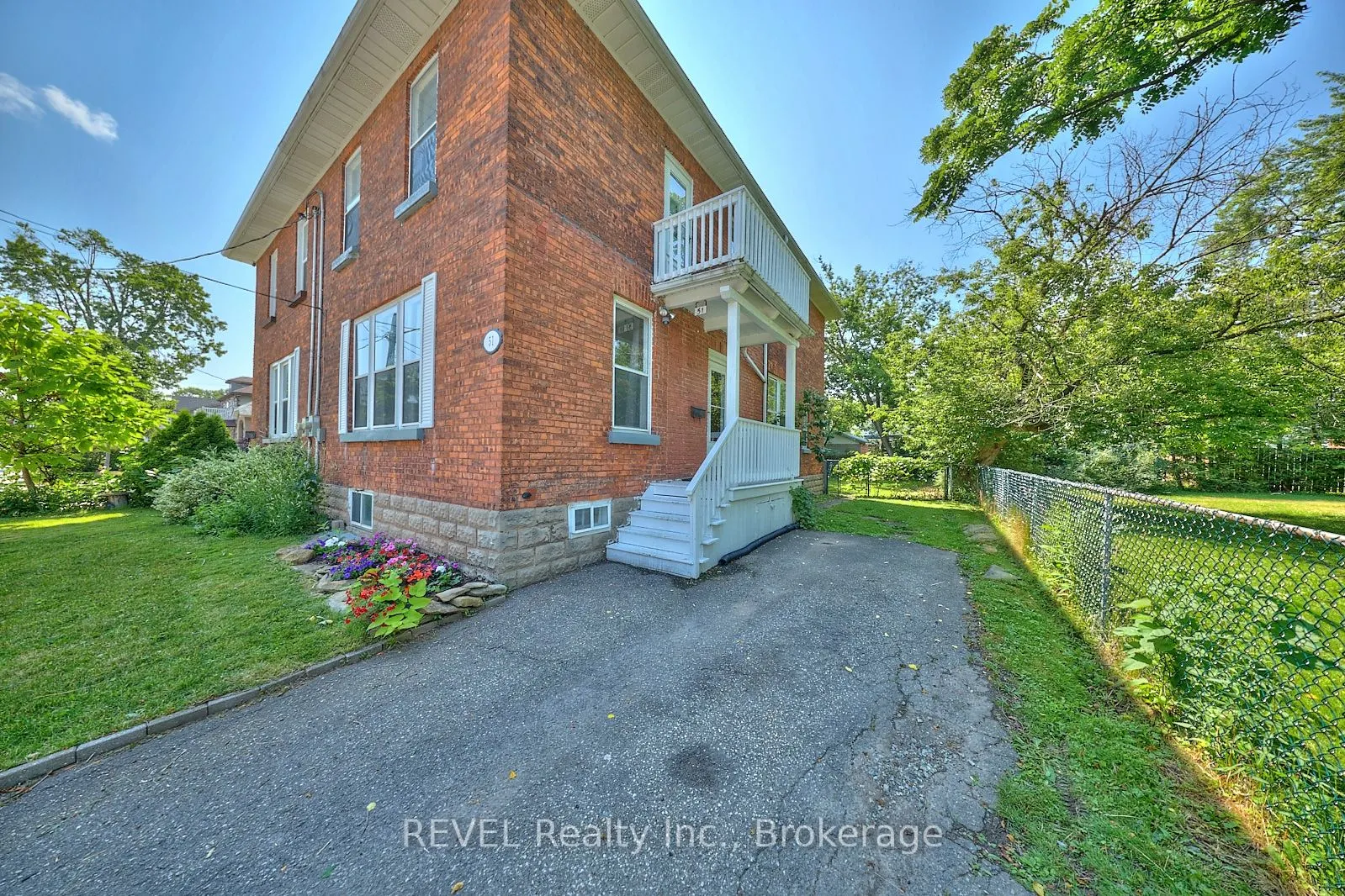 51 Grove Street