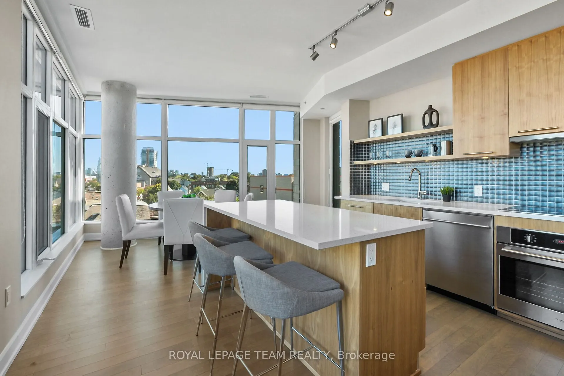 10 Rosemount Avenue, #501