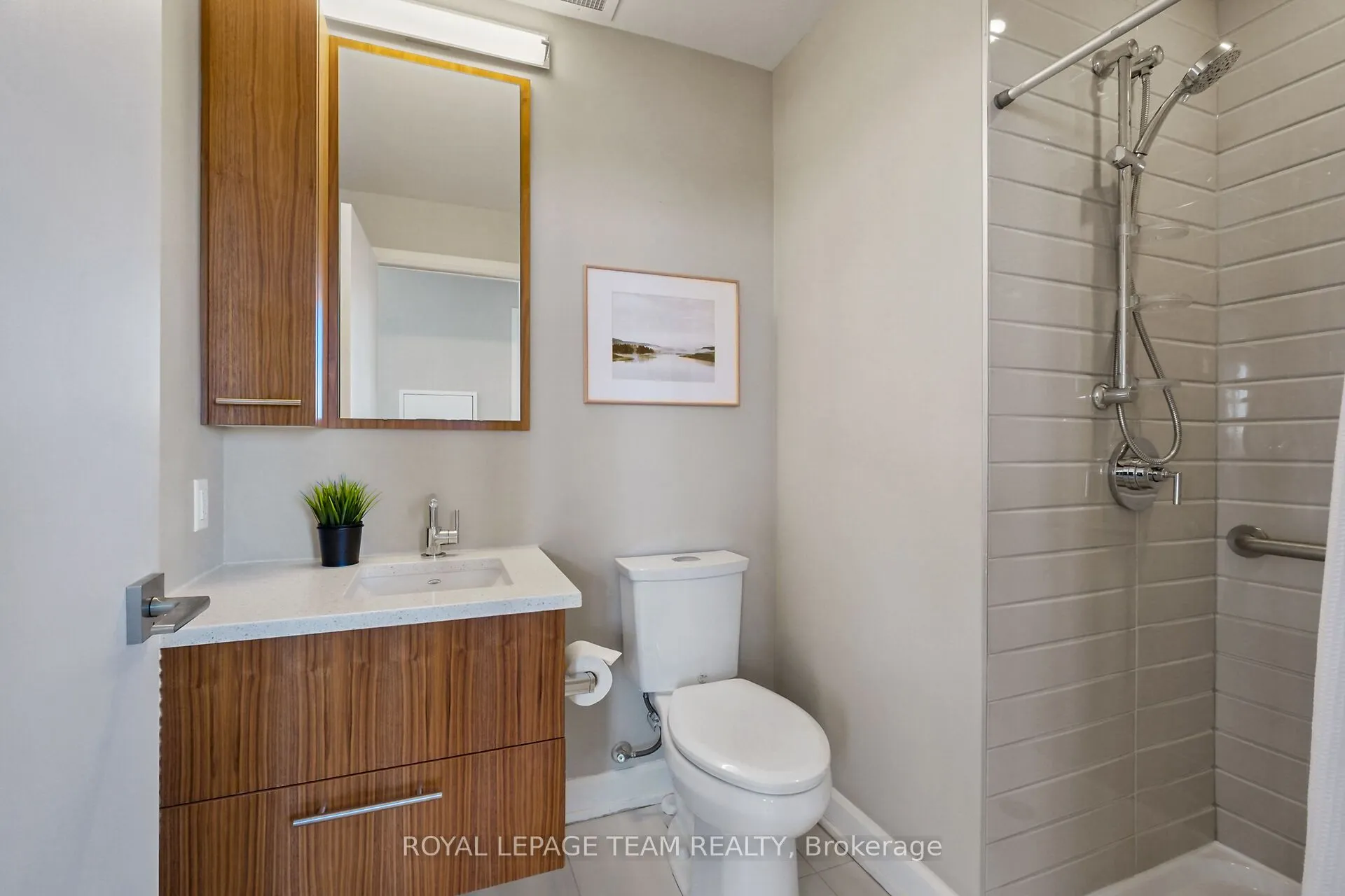 10 Rosemount Avenue, #501
