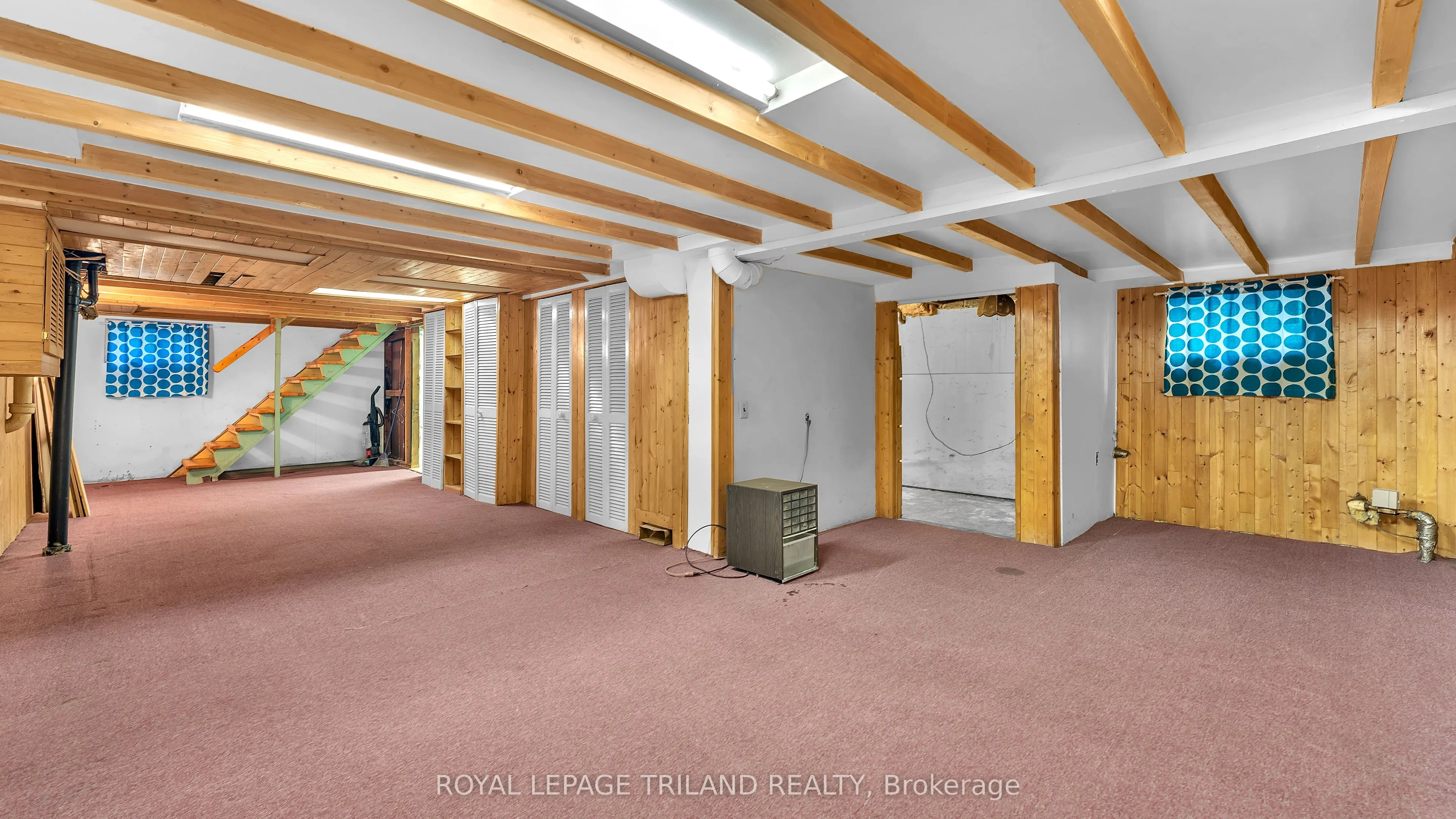 1041 Hamilton Road