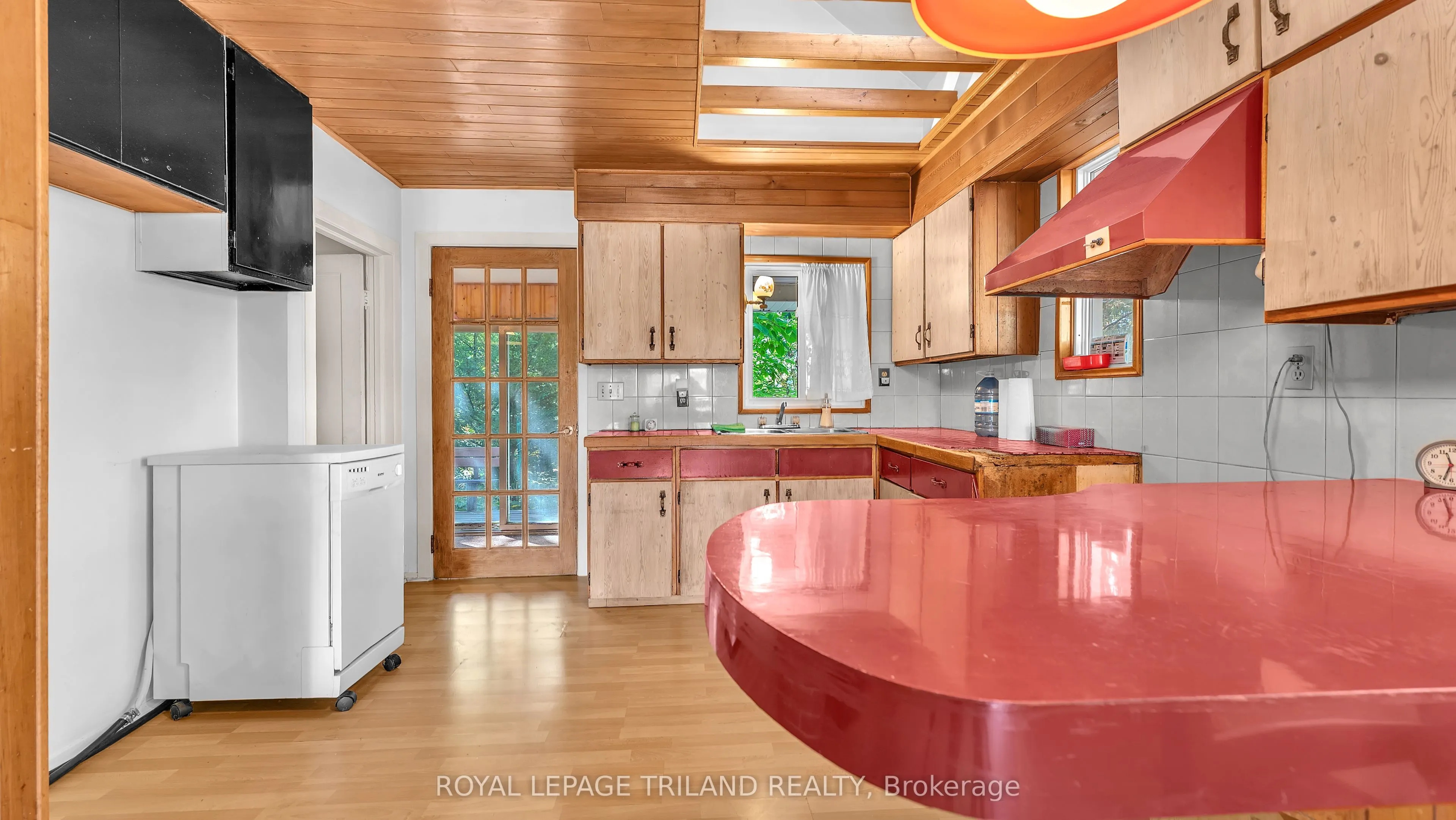 1041 Hamilton Road