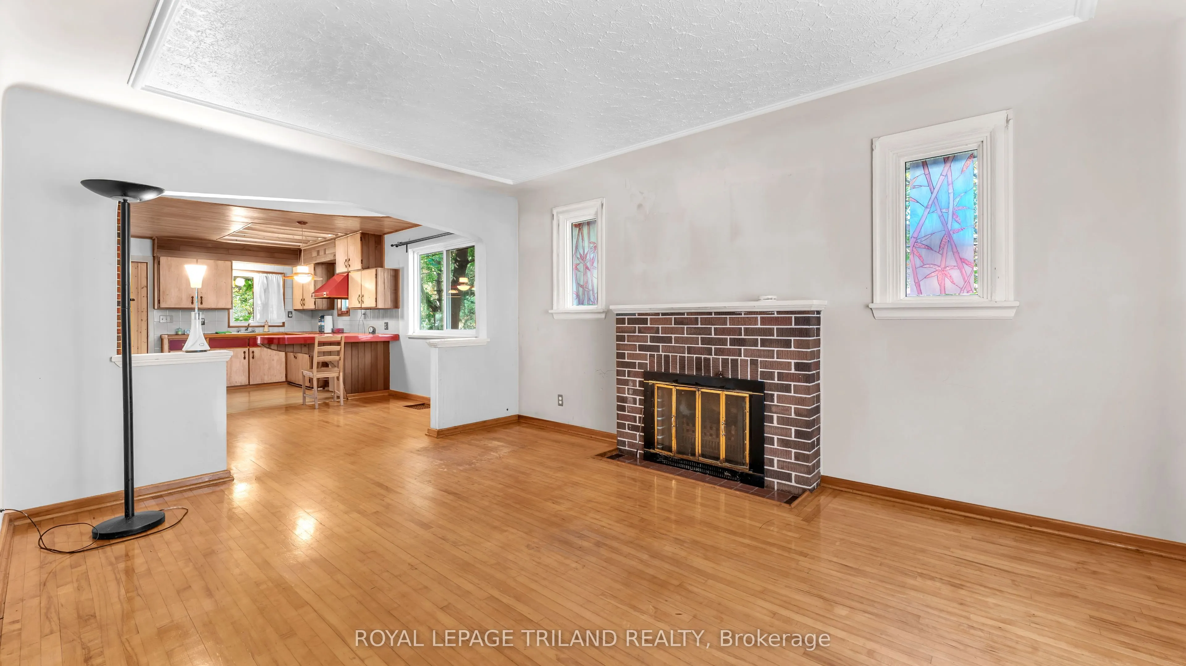 1041 Hamilton Road