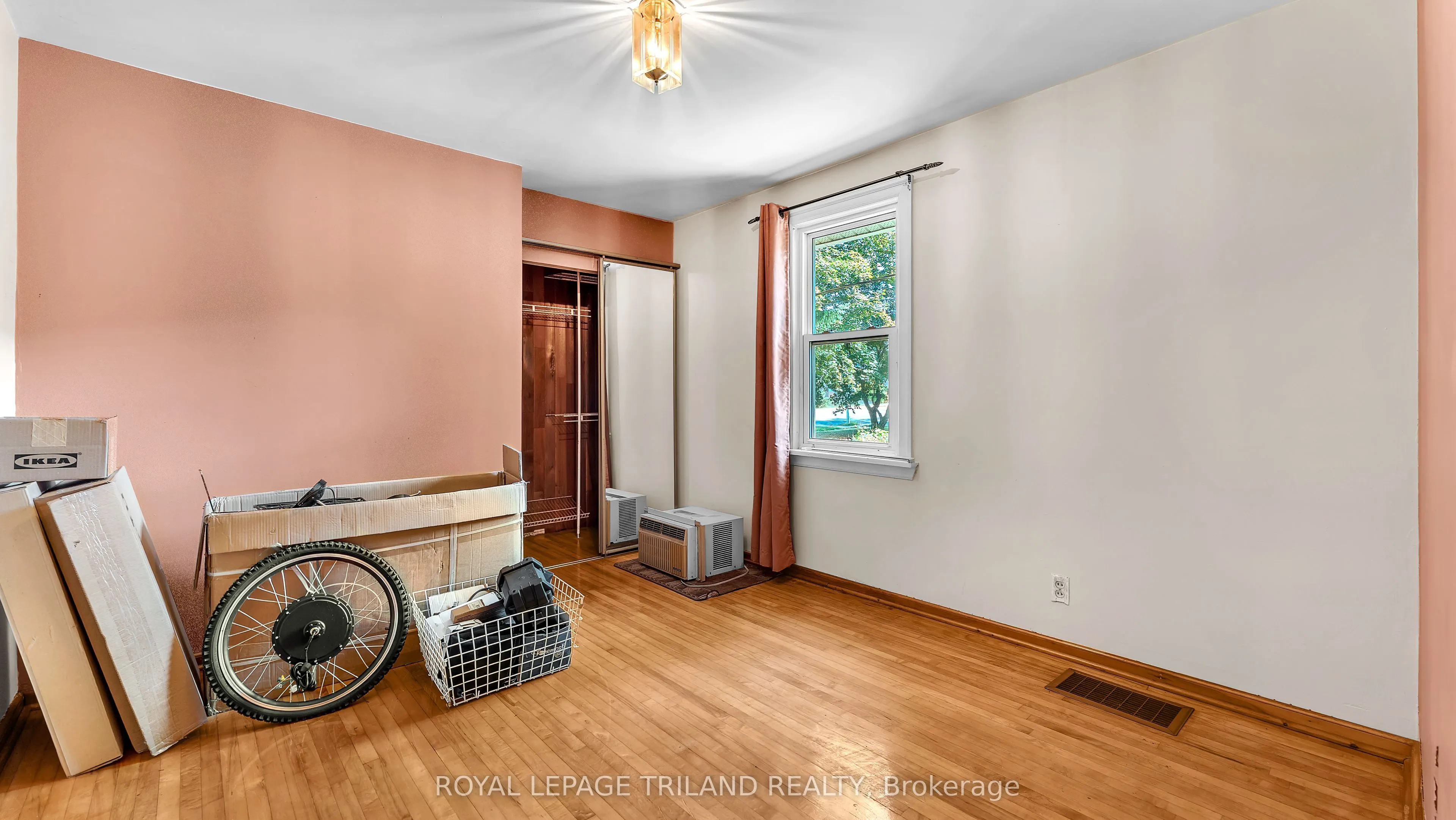 1041 Hamilton Road