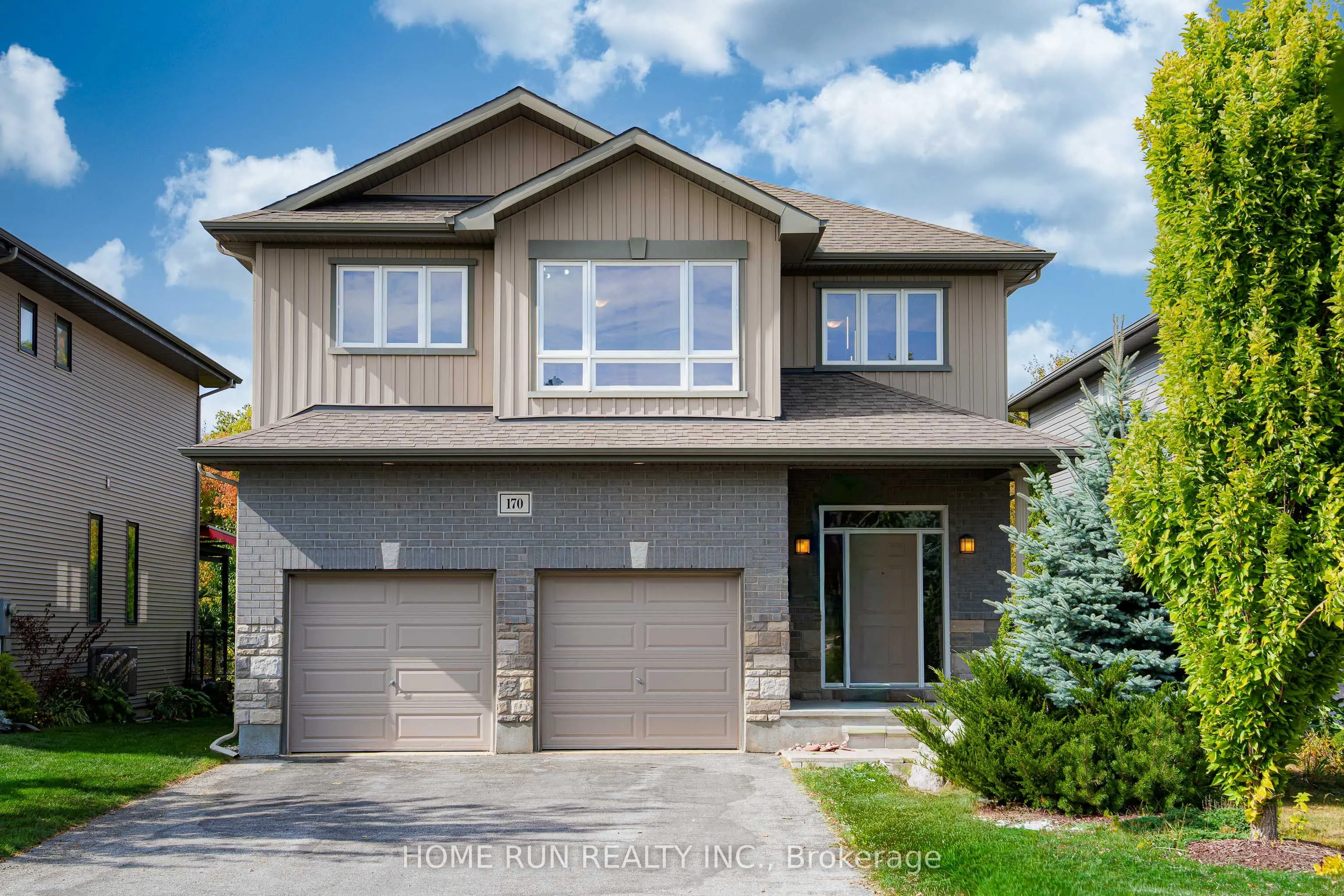 170 Escarpment Crescent