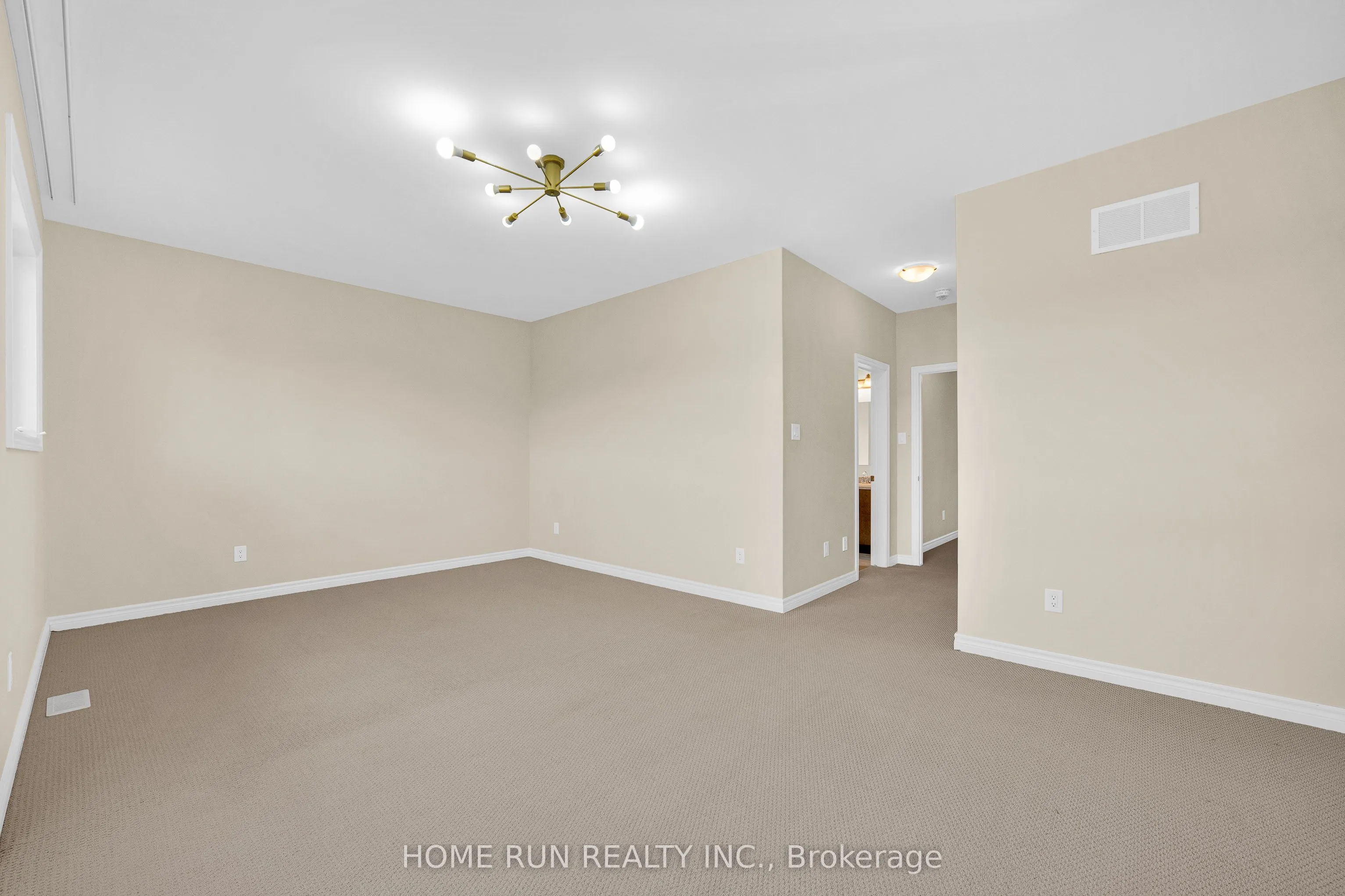 170 Escarpment Crescent