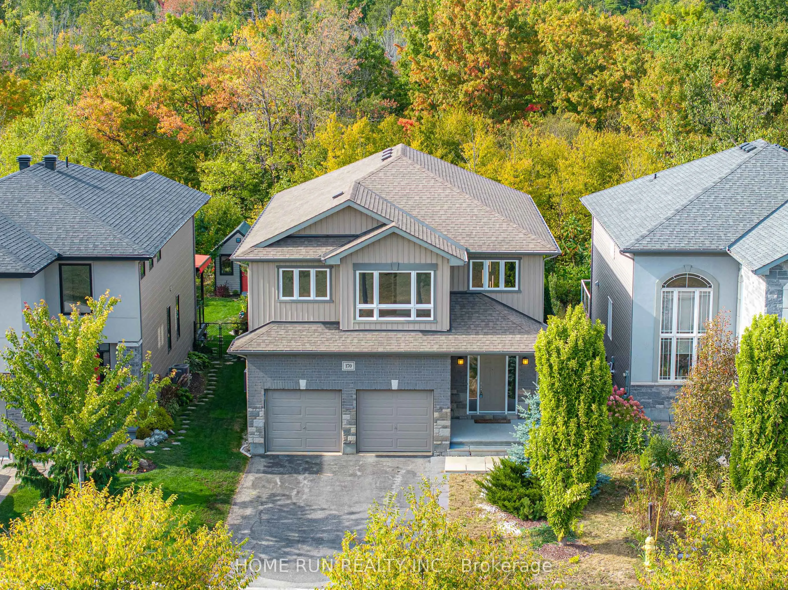 170 Escarpment Crescent