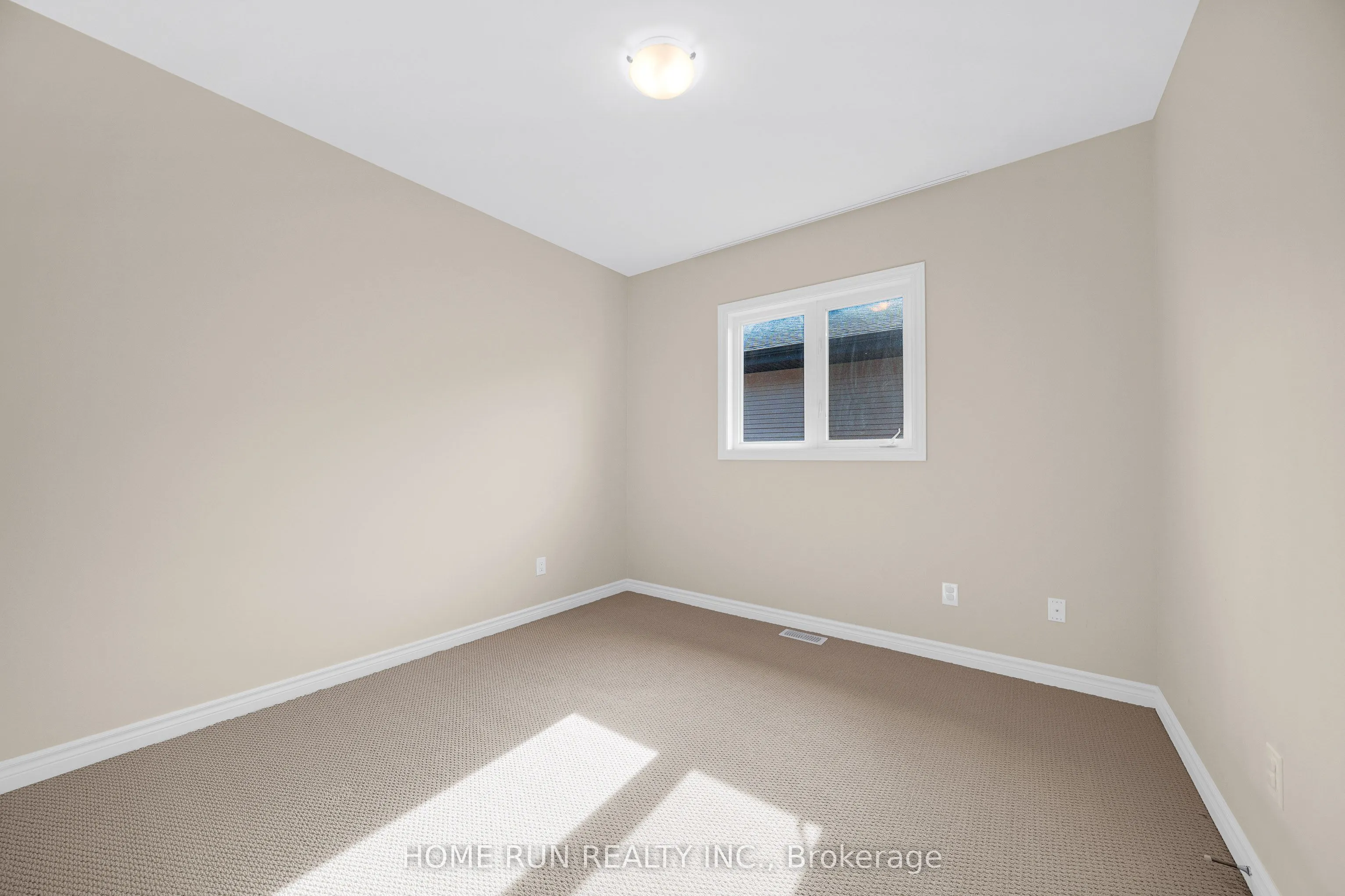 170 Escarpment Crescent