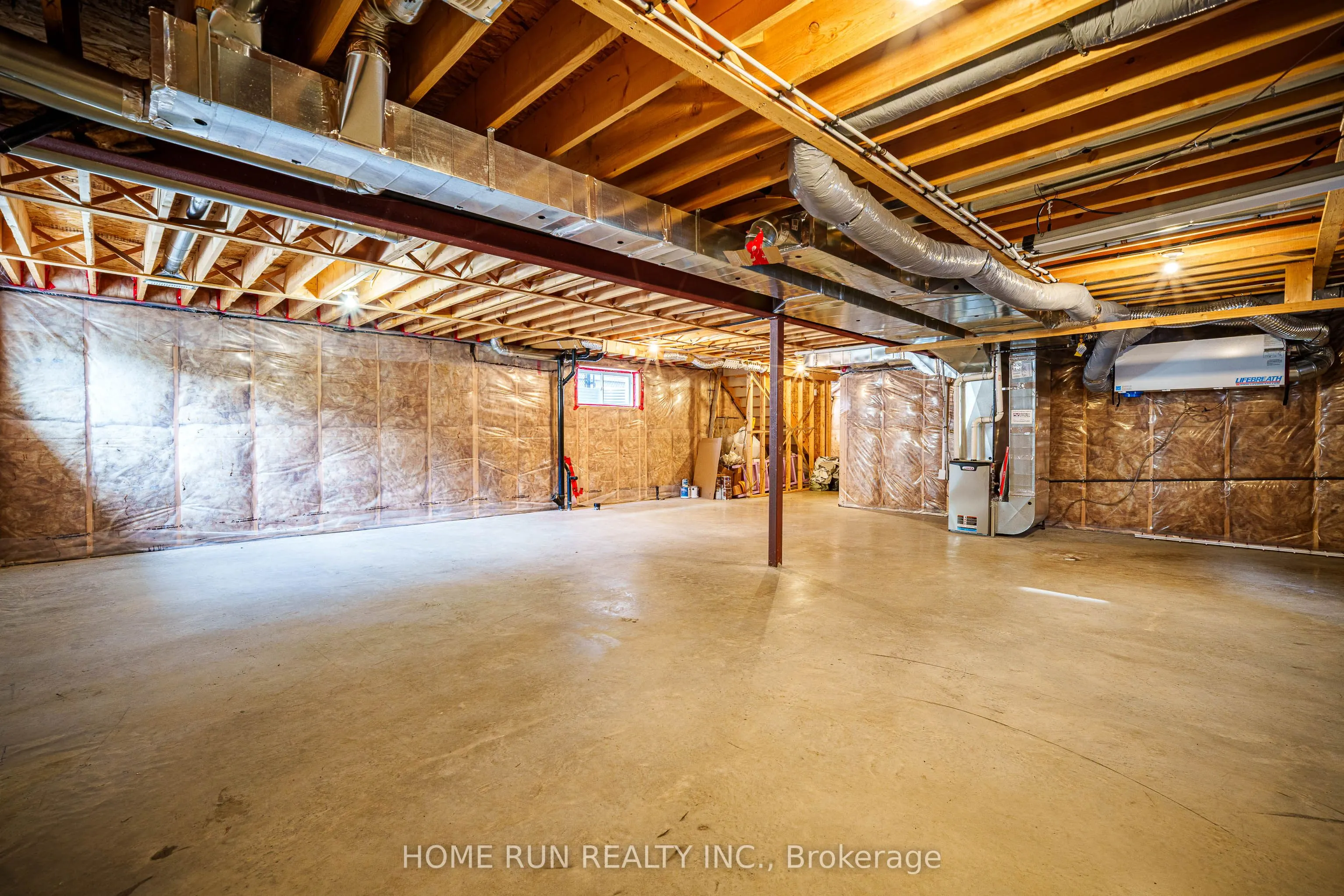 170 Escarpment Crescent