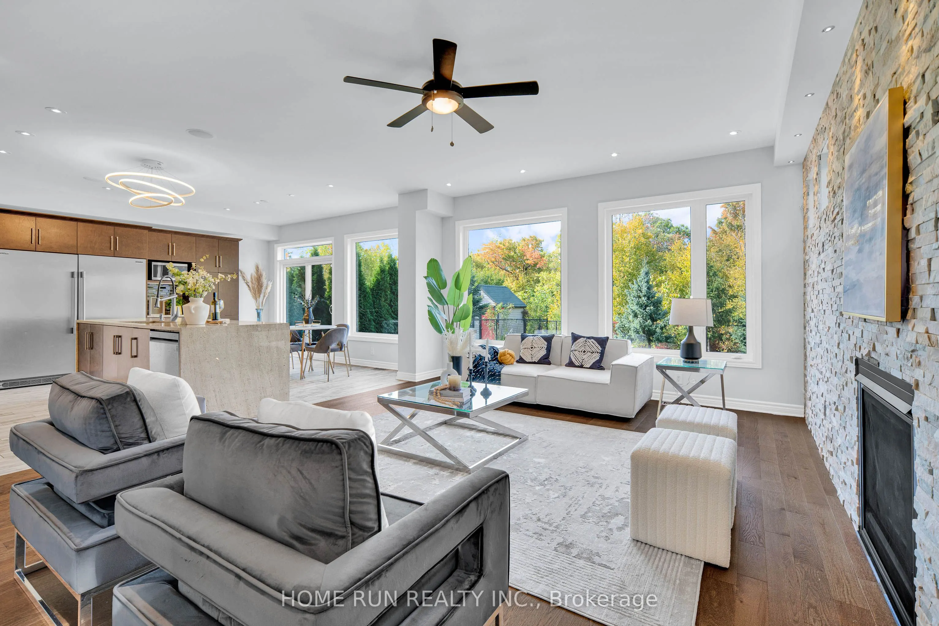 170 Escarpment Crescent
