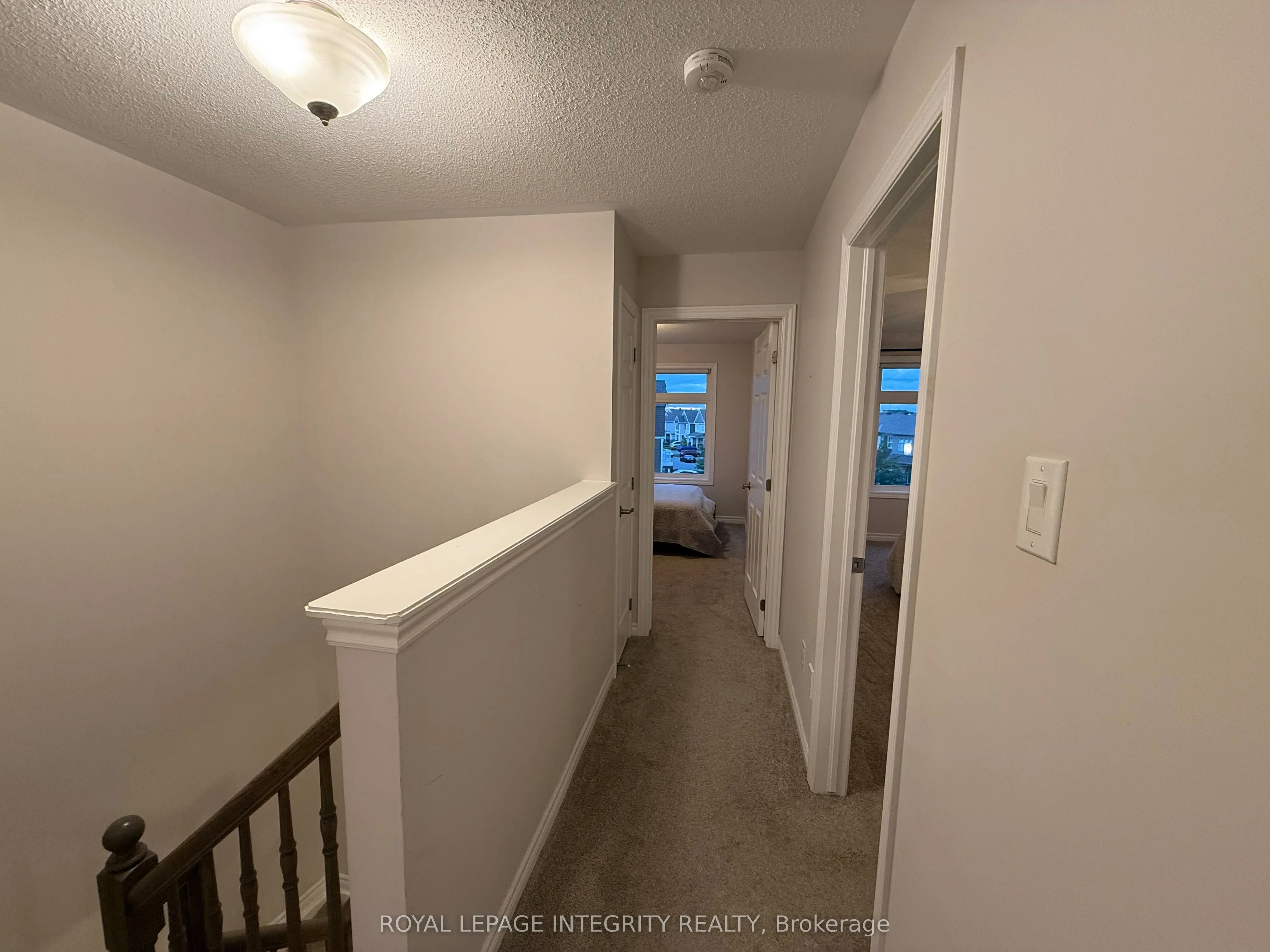 96 Feathertop Lane N